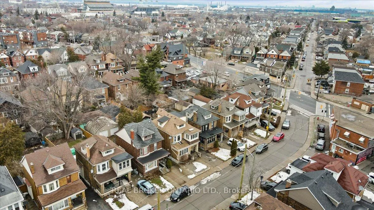 Photo 47 of 28 Glendale Avenue S, Hamilton, Gibson — HOMEH