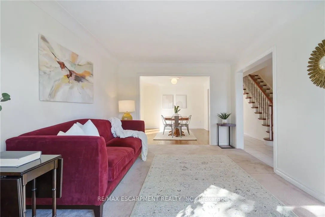 Photo 8 of 43 Glenayr Street, Hamilton, Gilkson — HOMEH