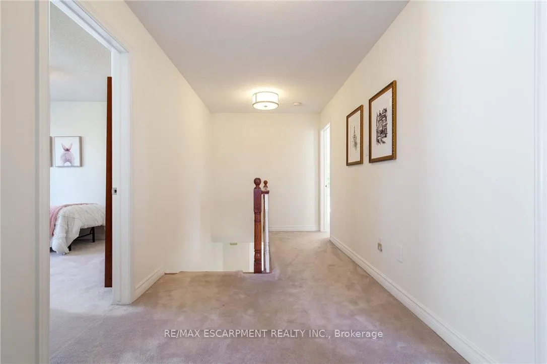 Photo 26 of 43 Glenayr Street, Hamilton, Gilkson — HOMEH