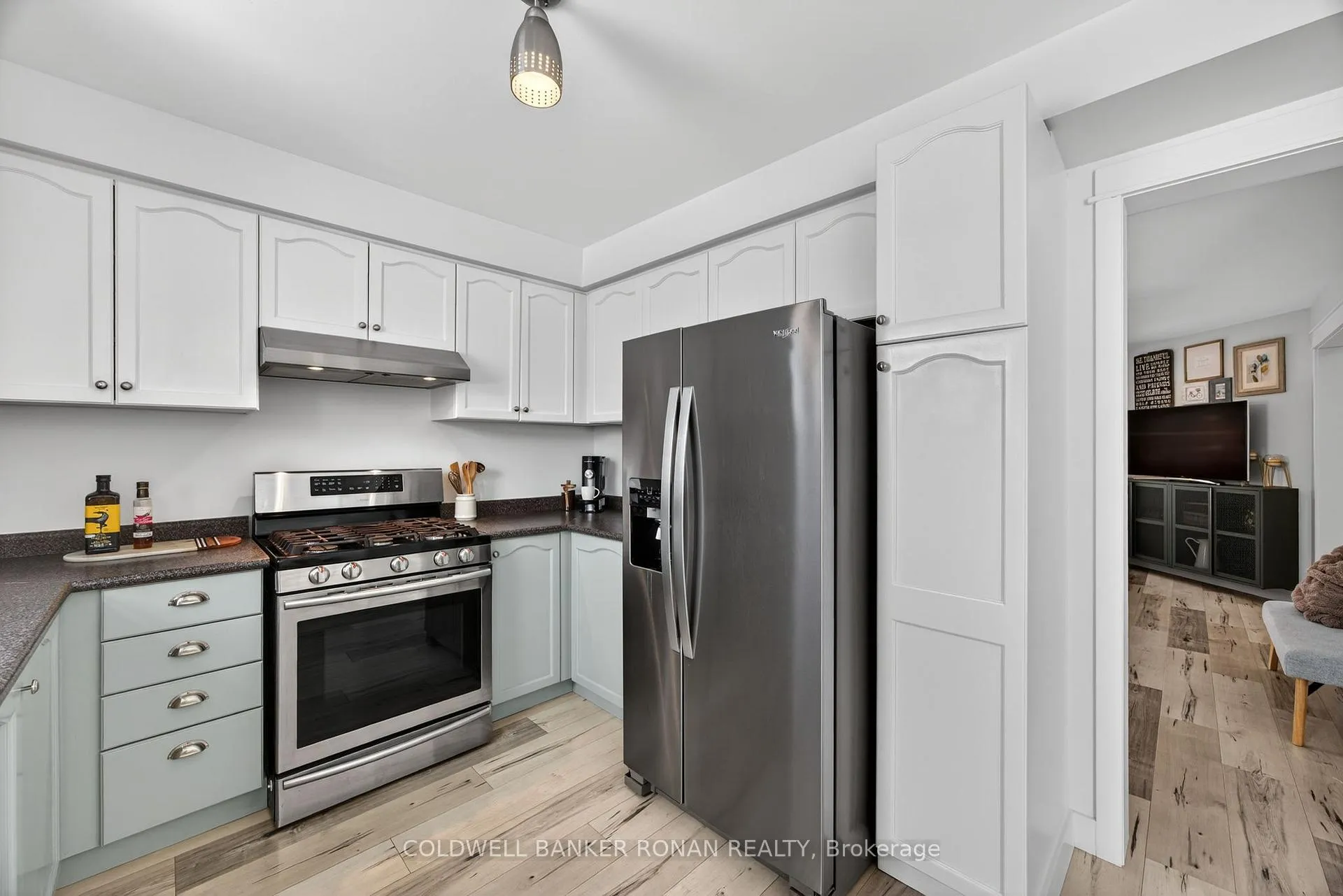 Photo 13 of 13 Bluegrass Drive, Barrie, Holly — HOMEH