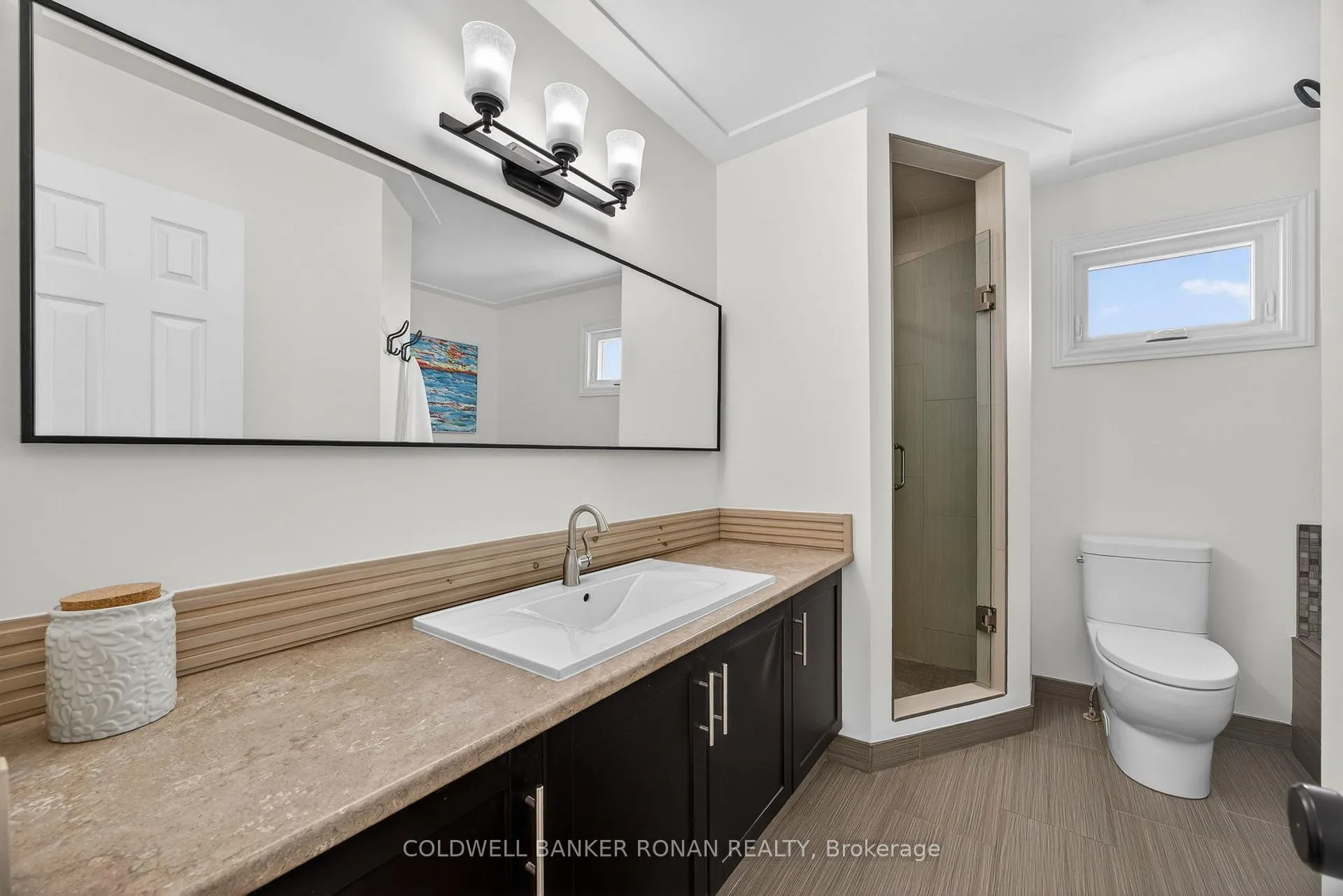 Photo 21 of 13 Bluegrass Drive, Barrie, Holly — HOMEH