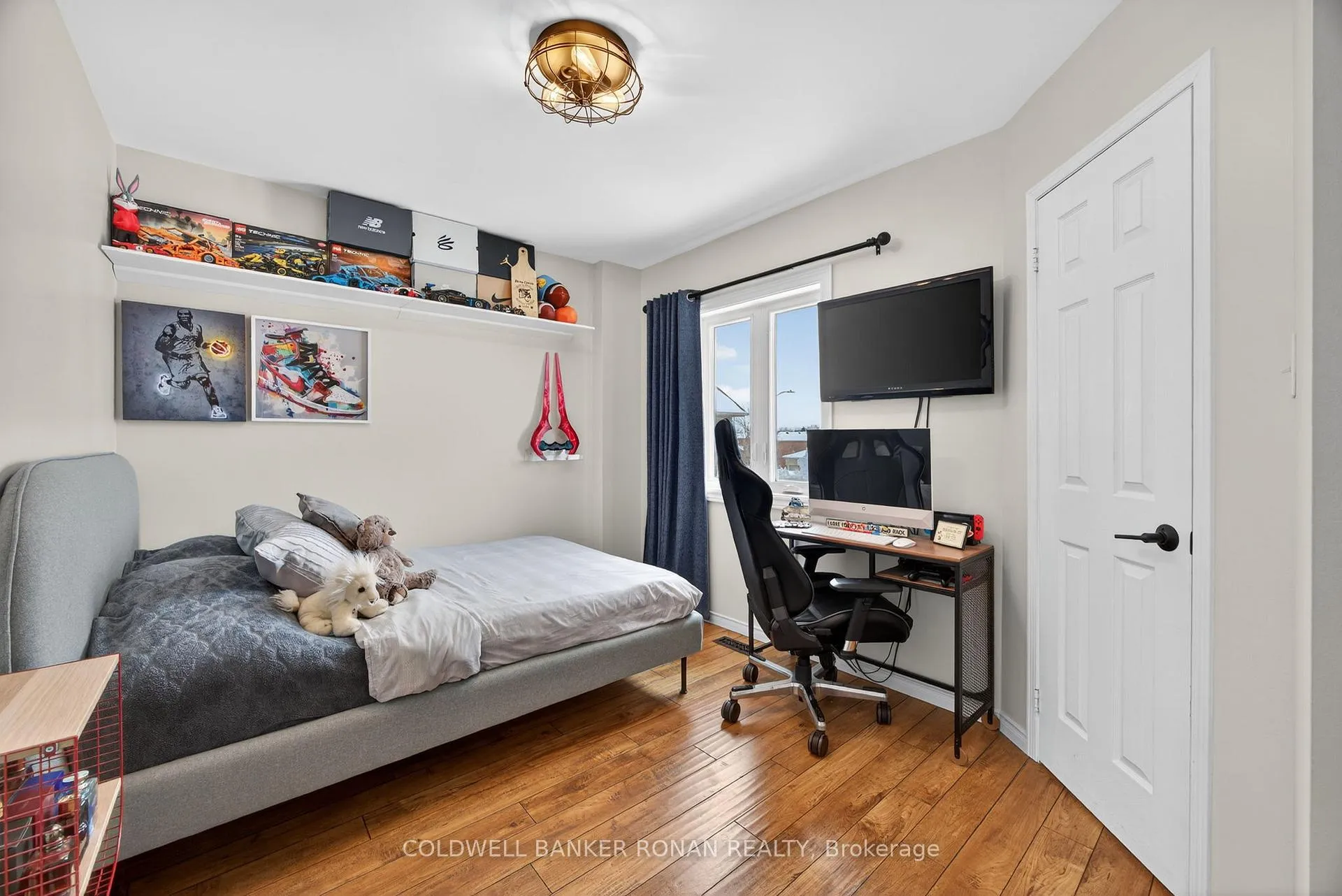 Photo 26 of 13 Bluegrass Drive, Barrie, Holly — HOMEH