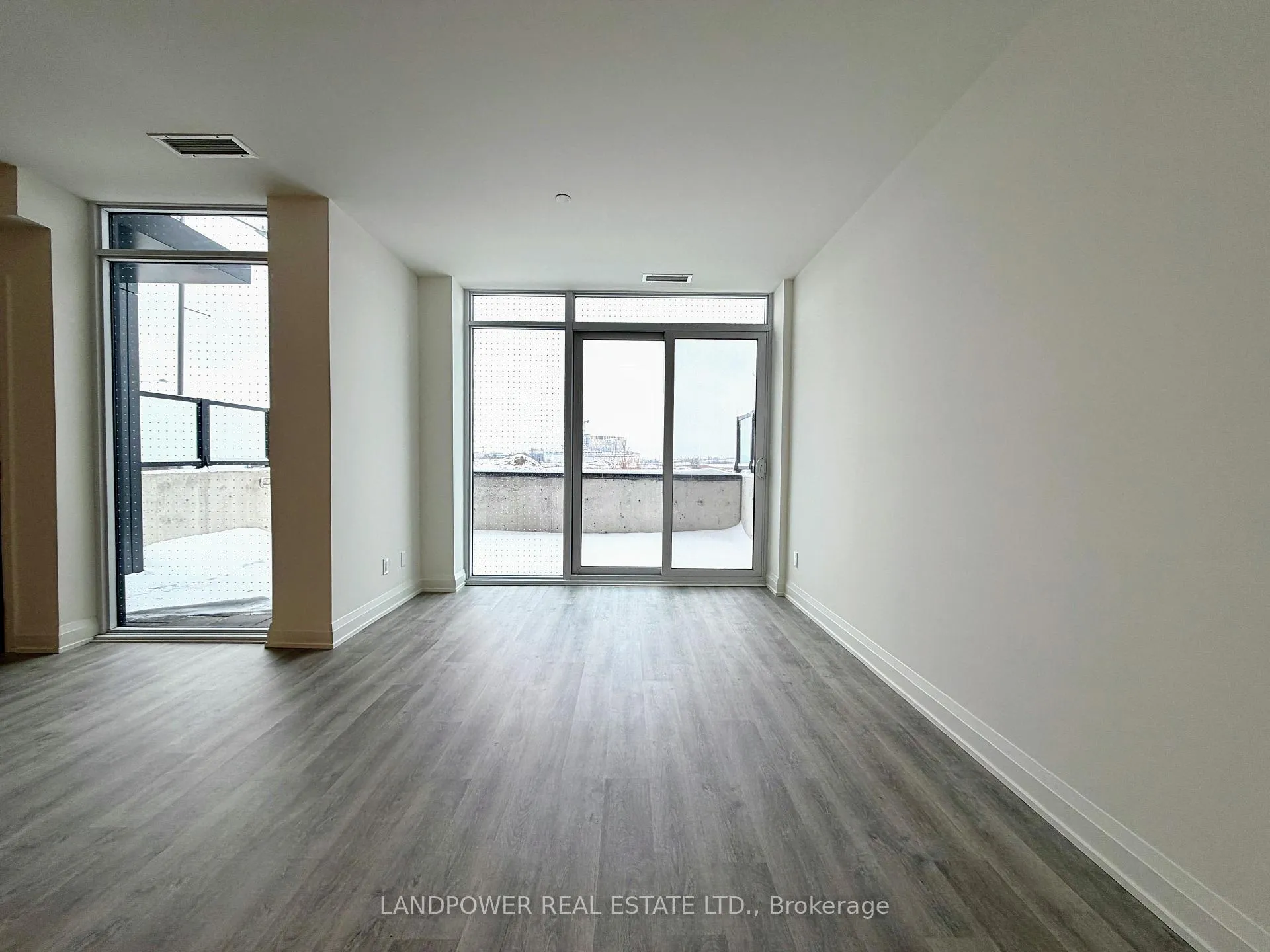 Photo 8 of Unit 101, 56 Andre De Grasse Street, Markham, Unionville — HOMEH