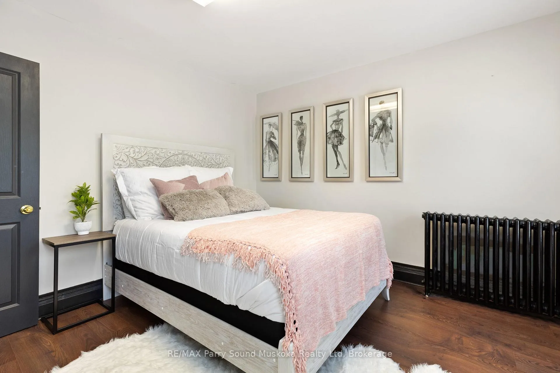Photo 8 of Unit 2, 97 James Street, Parry Sound — HOMEH