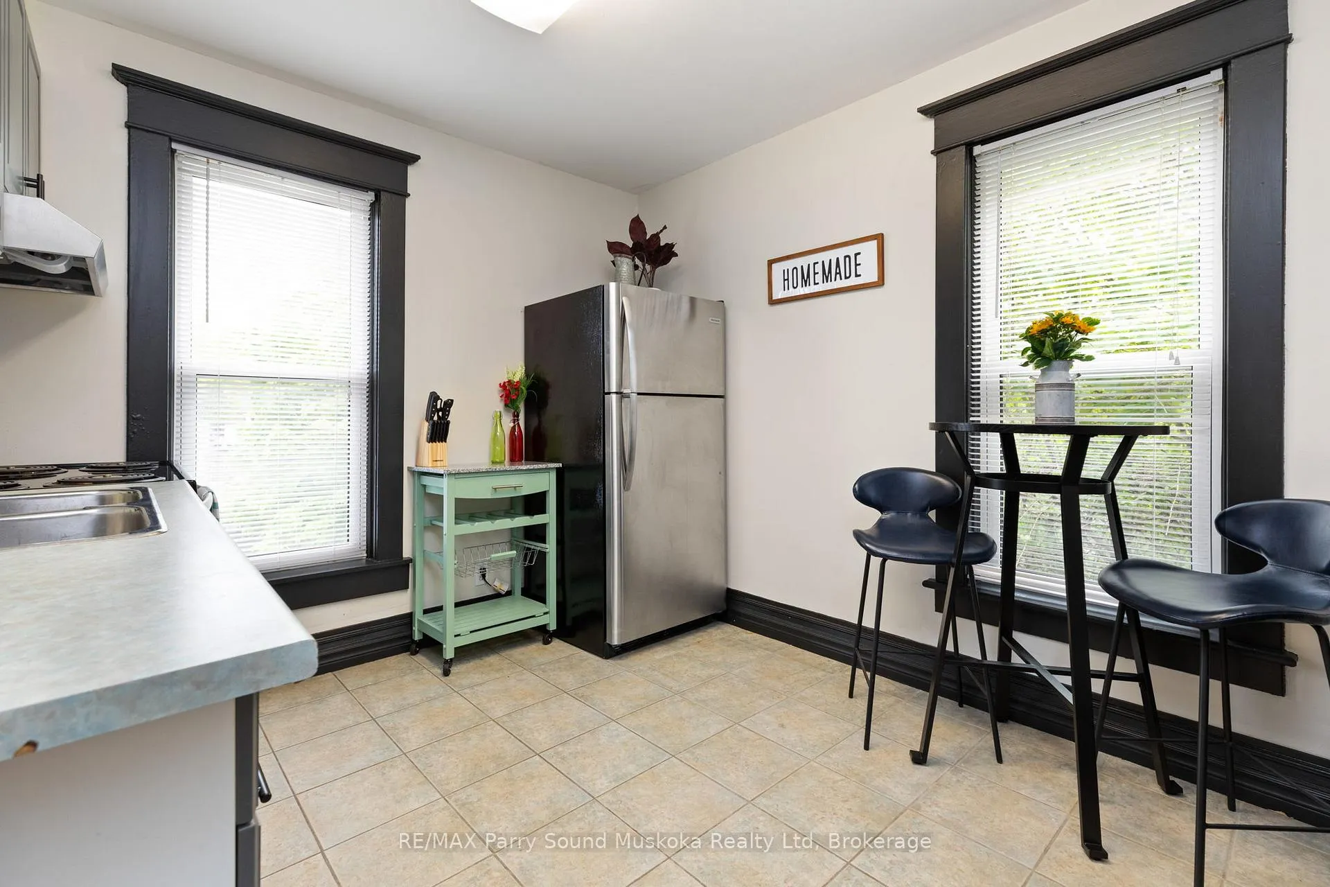 Photo 12 of Unit 2, 97 James Street, Parry Sound — HOMEH