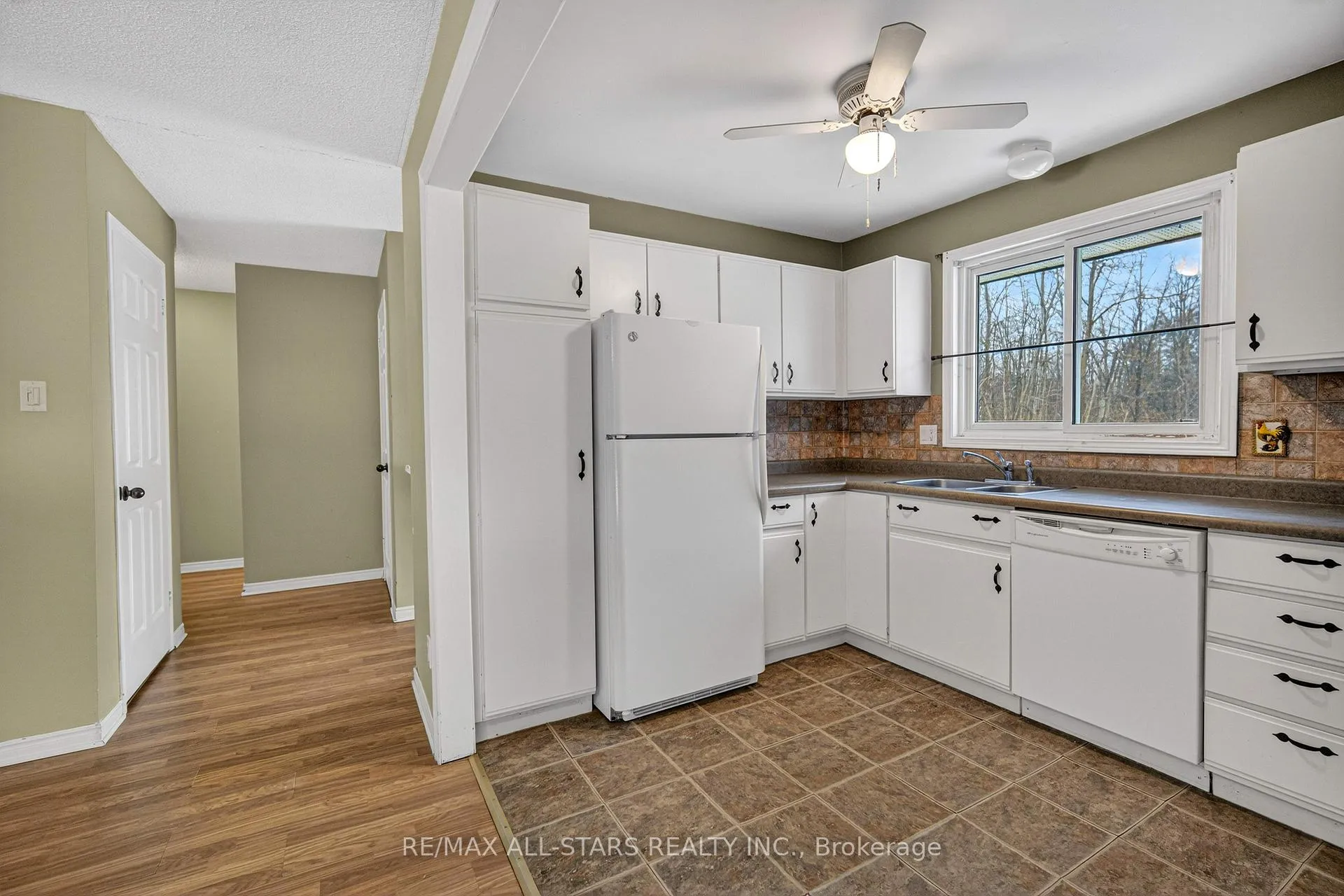 Photo 5 of Unit A, 105 Rita Crescent, Kawartha Lakes, Omemee — HOMEH