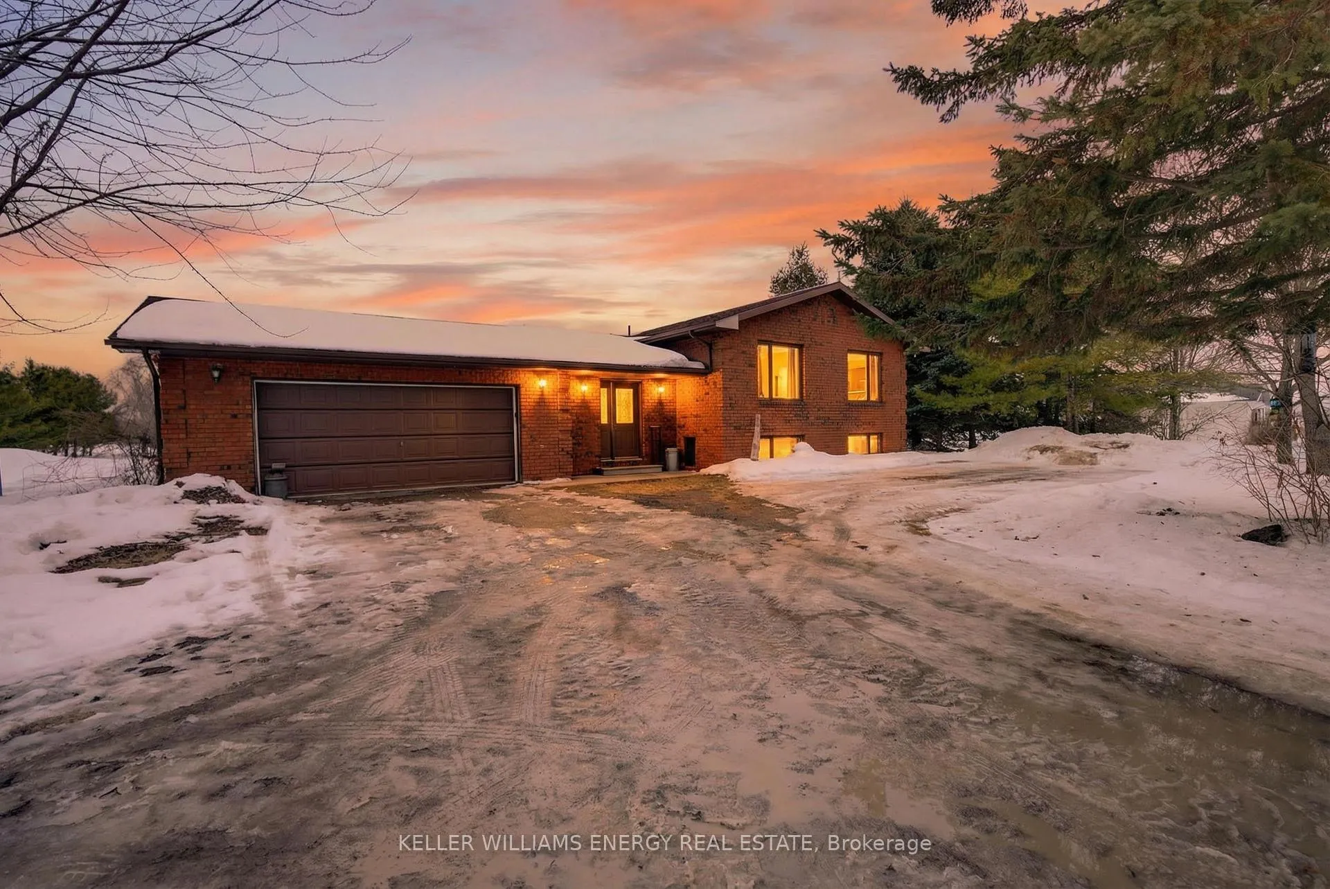 Photo 3 of 1614 County Road 1, Prince Edward County, Hallowell Ward — HOMEH