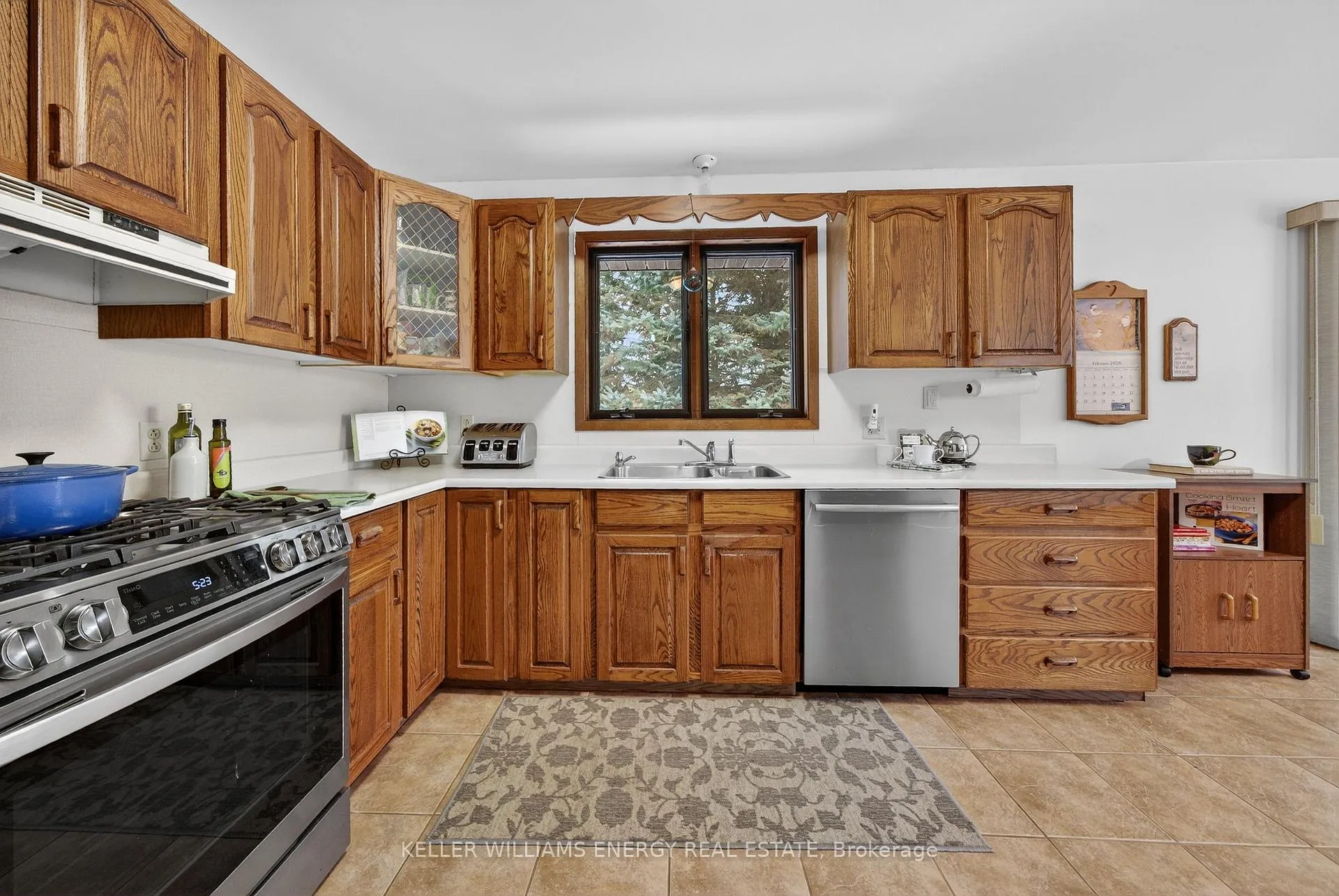 Photo 14 of 1614 County Road 1, Prince Edward County, Hallowell Ward — HOMEH