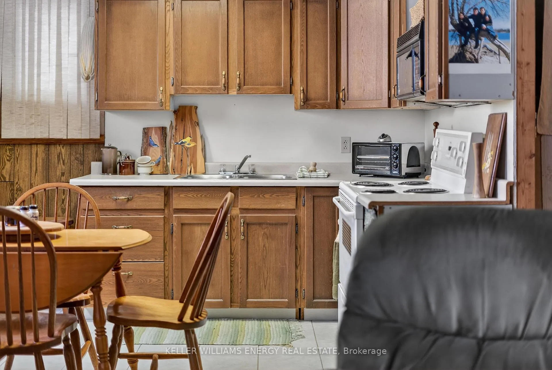 Photo 15 of 1614 County Road 1, Prince Edward County, Hallowell Ward — HOMEH