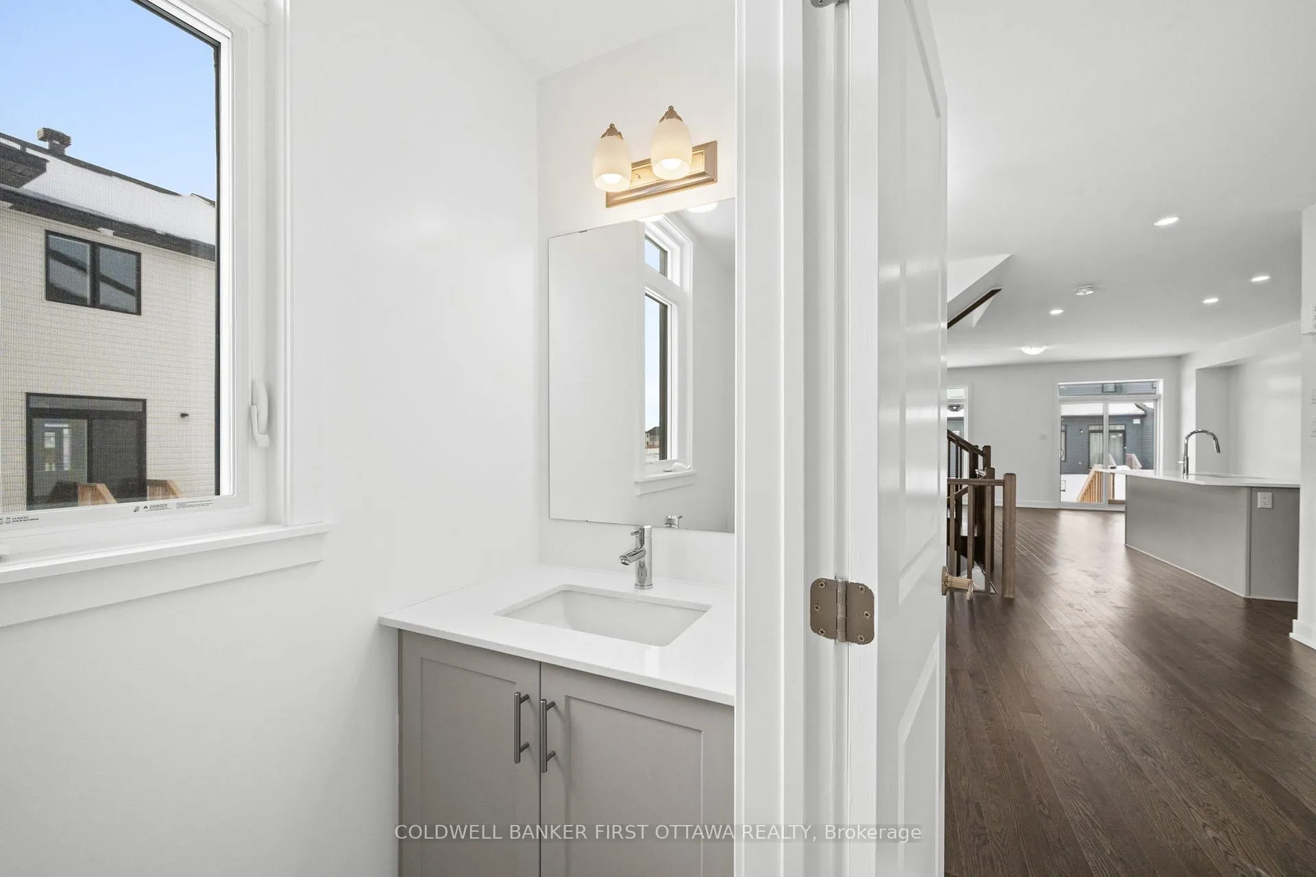 Photo 3 of 461 Shuttleworth Drive, Ottawa, Leitrim — HOMEH