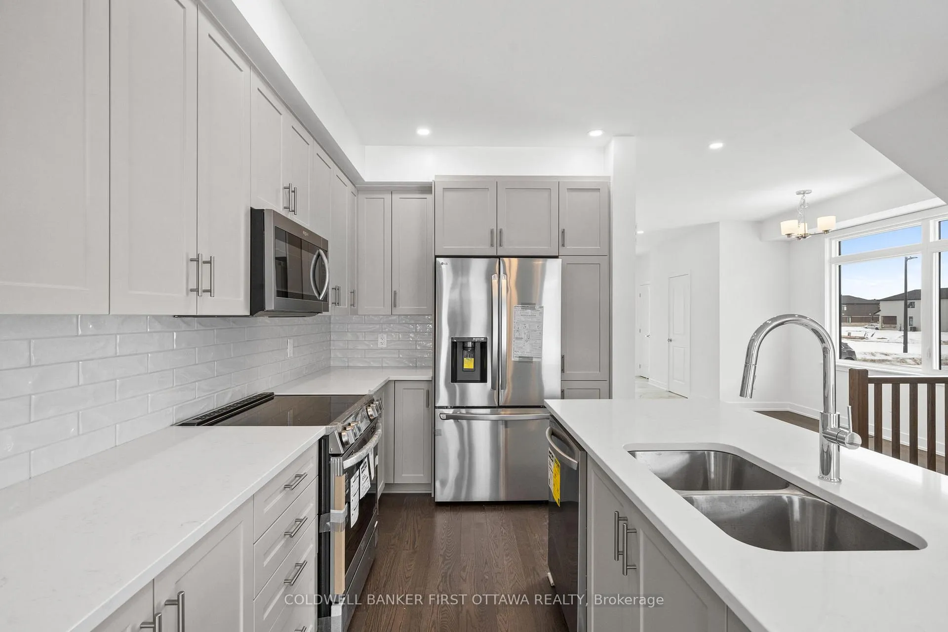 Photo 7 of 461 Shuttleworth Drive, Ottawa, Leitrim — HOMEH