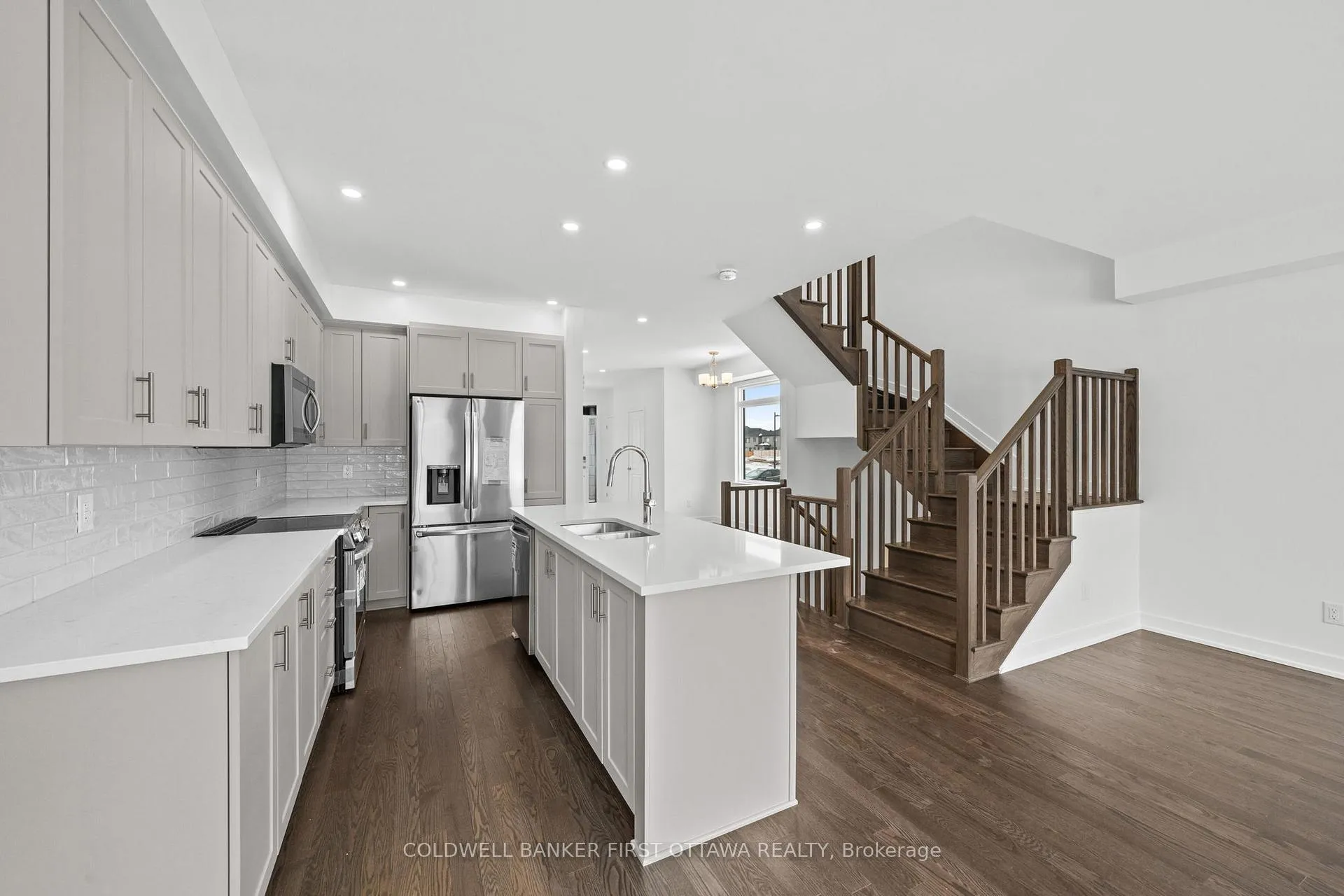 Photo 8 of 461 Shuttleworth Drive, Ottawa, Leitrim — HOMEH
