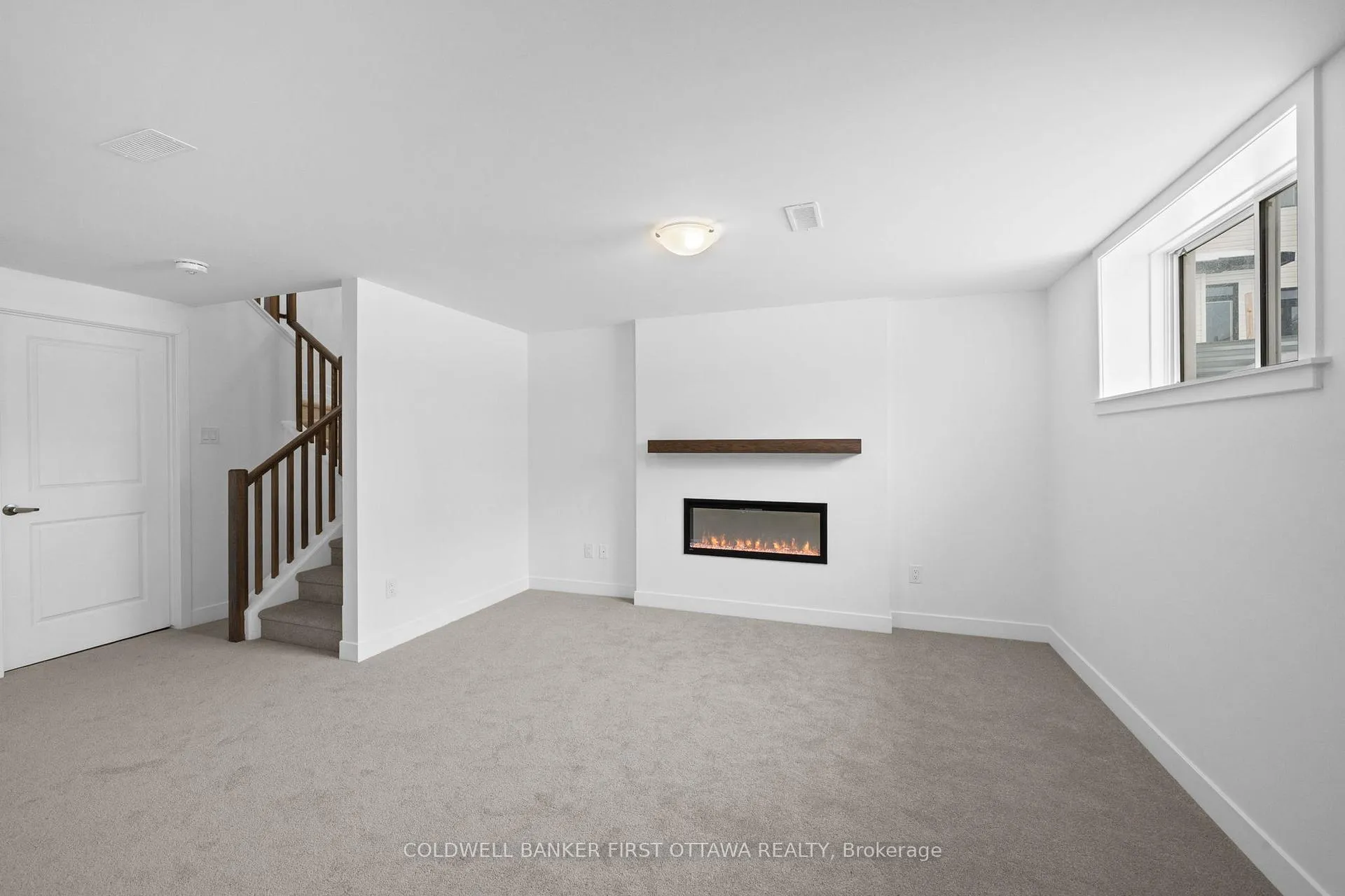 Photo 24 of 461 Shuttleworth Drive, Ottawa, Leitrim — HOMEH