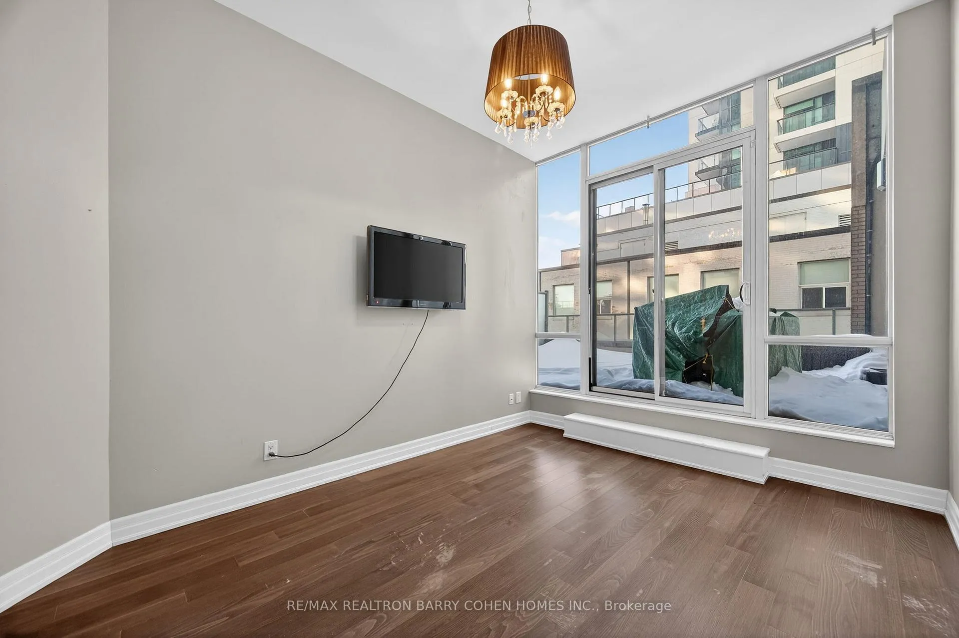 Photo 16 of Unit 301, 500 St Clair Avenue W, Toronto, Forest Hill South — HOMEH