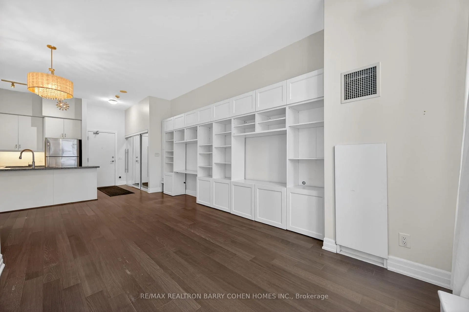 Photo 24 of Unit 301, 500 St Clair Avenue W, Toronto, Forest Hill South — HOMEH