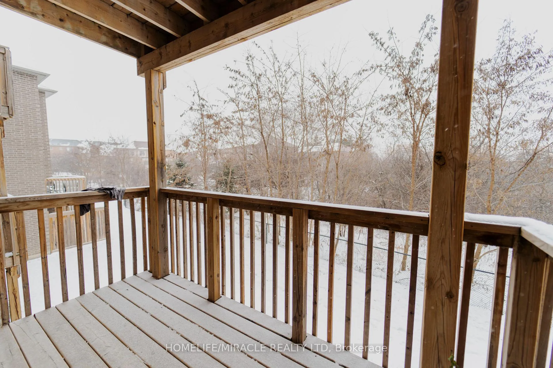 Photo 28 of 106 Aspen Hills Road, Brampton, Credit Valley — HOMEH
