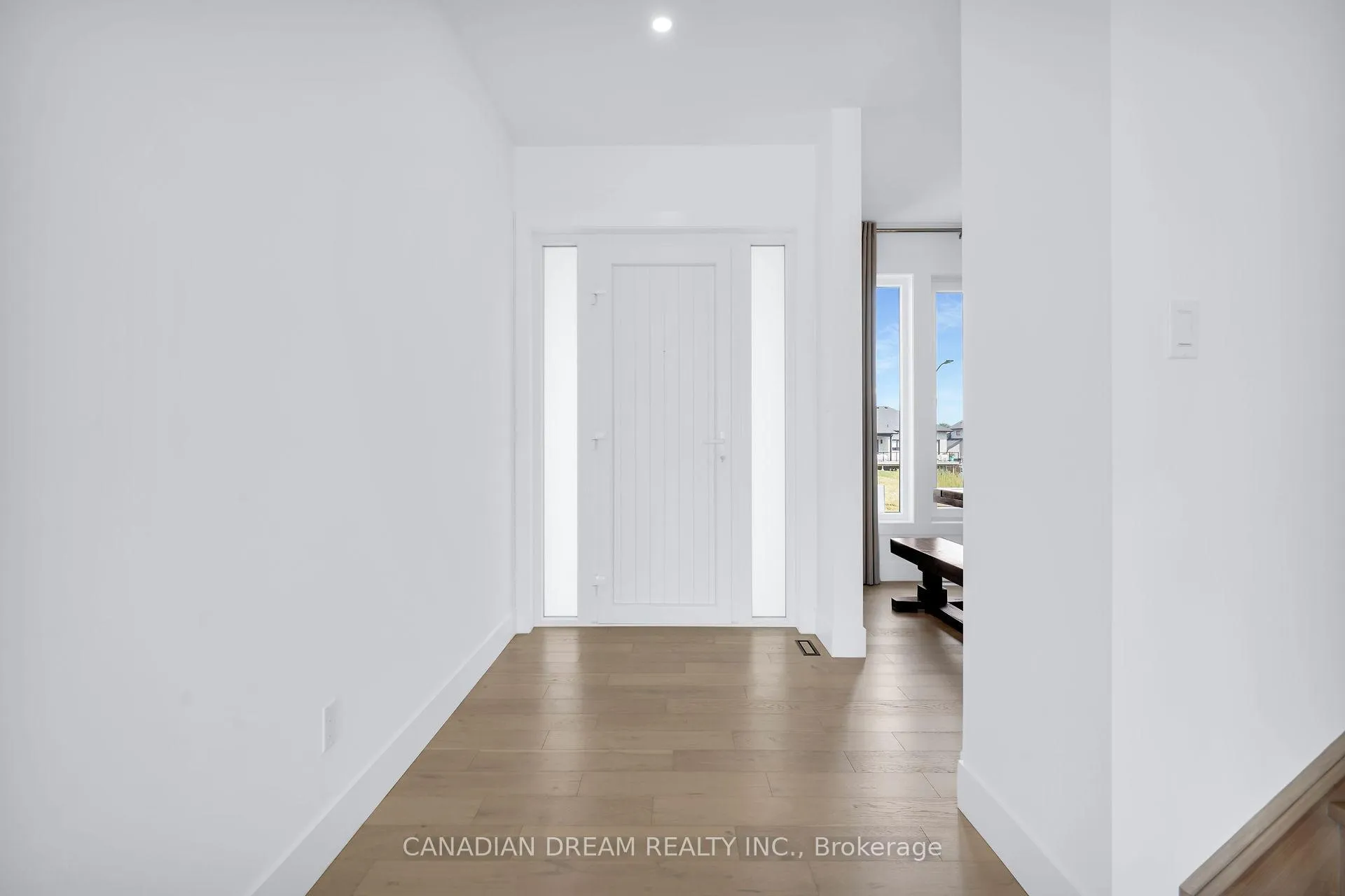 Photo 5 of 77 Crestview Drive, Middlesex Centre, Rural Middlesex Centre — HOMEH