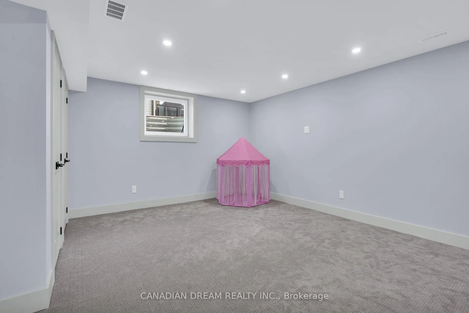 Photo 40 of 77 Crestview Drive, Middlesex Centre, Rural Middlesex Centre — HOMEH
