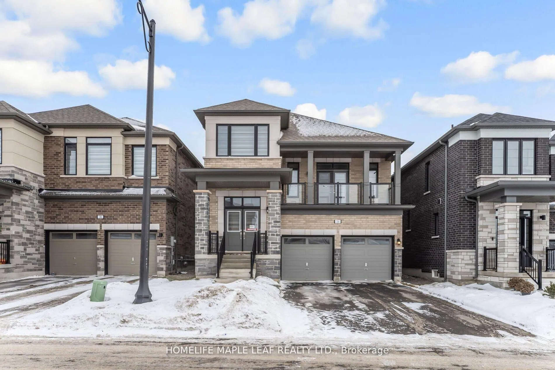 Photo 1 of 34 Orr Avenue, Vaughan, East Woodbridge — HOMEH