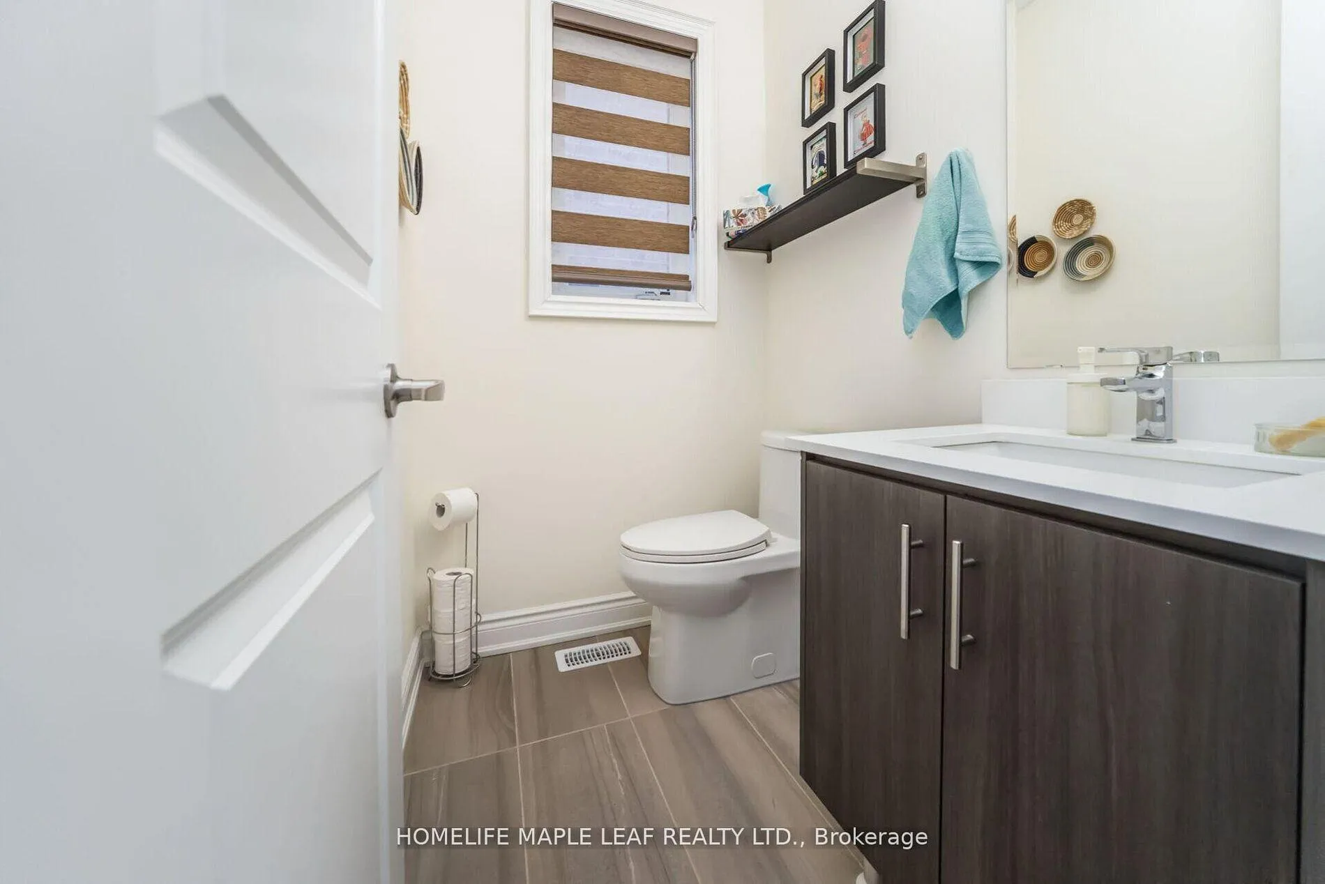 Photo 6 of 34 Orr Avenue, Vaughan, East Woodbridge — HOMEH