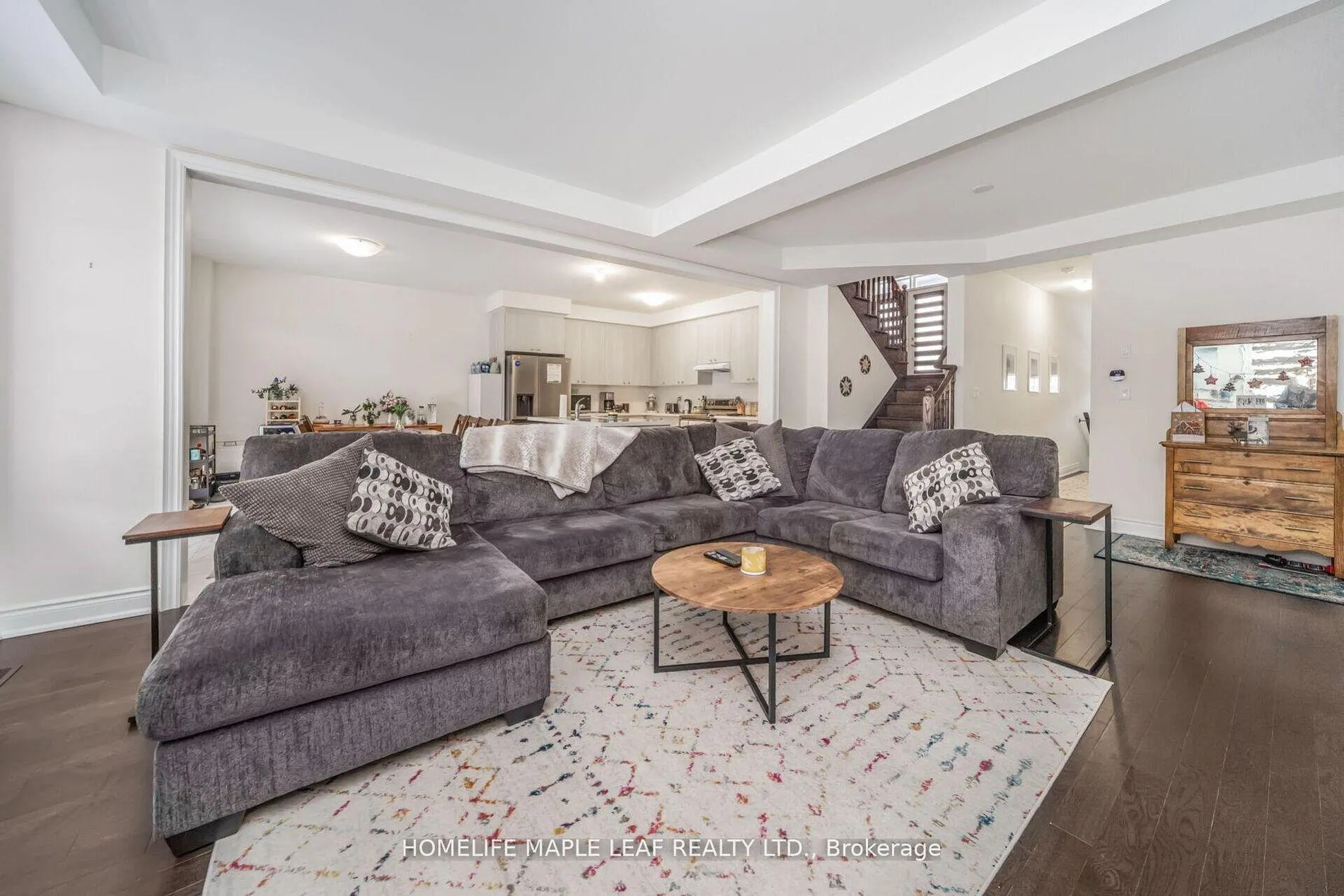Photo 11 of 34 Orr Avenue, Vaughan, East Woodbridge — HOMEH