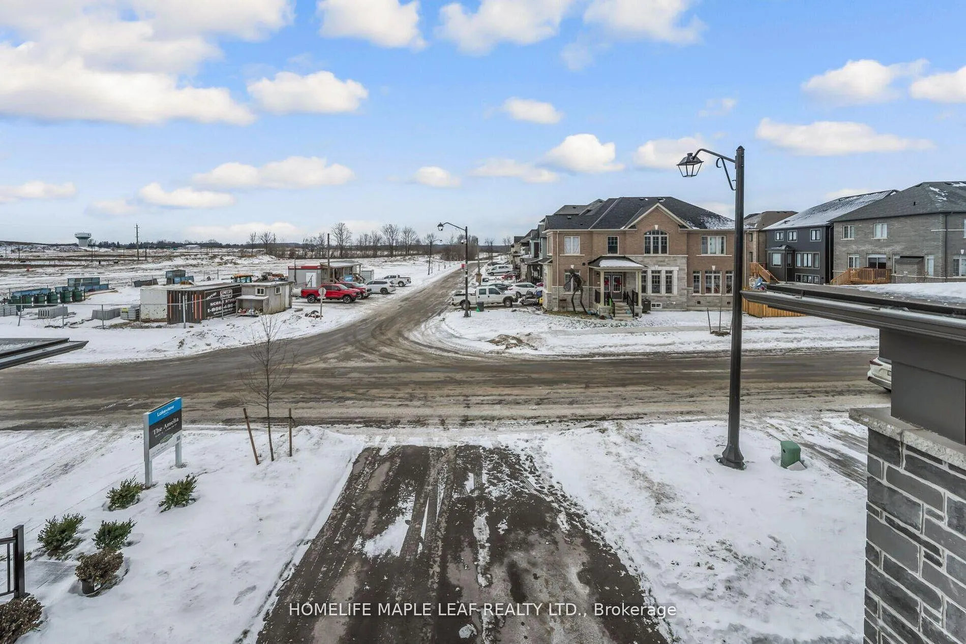 Photo 24 of 34 Orr Avenue, Vaughan, East Woodbridge — HOMEH