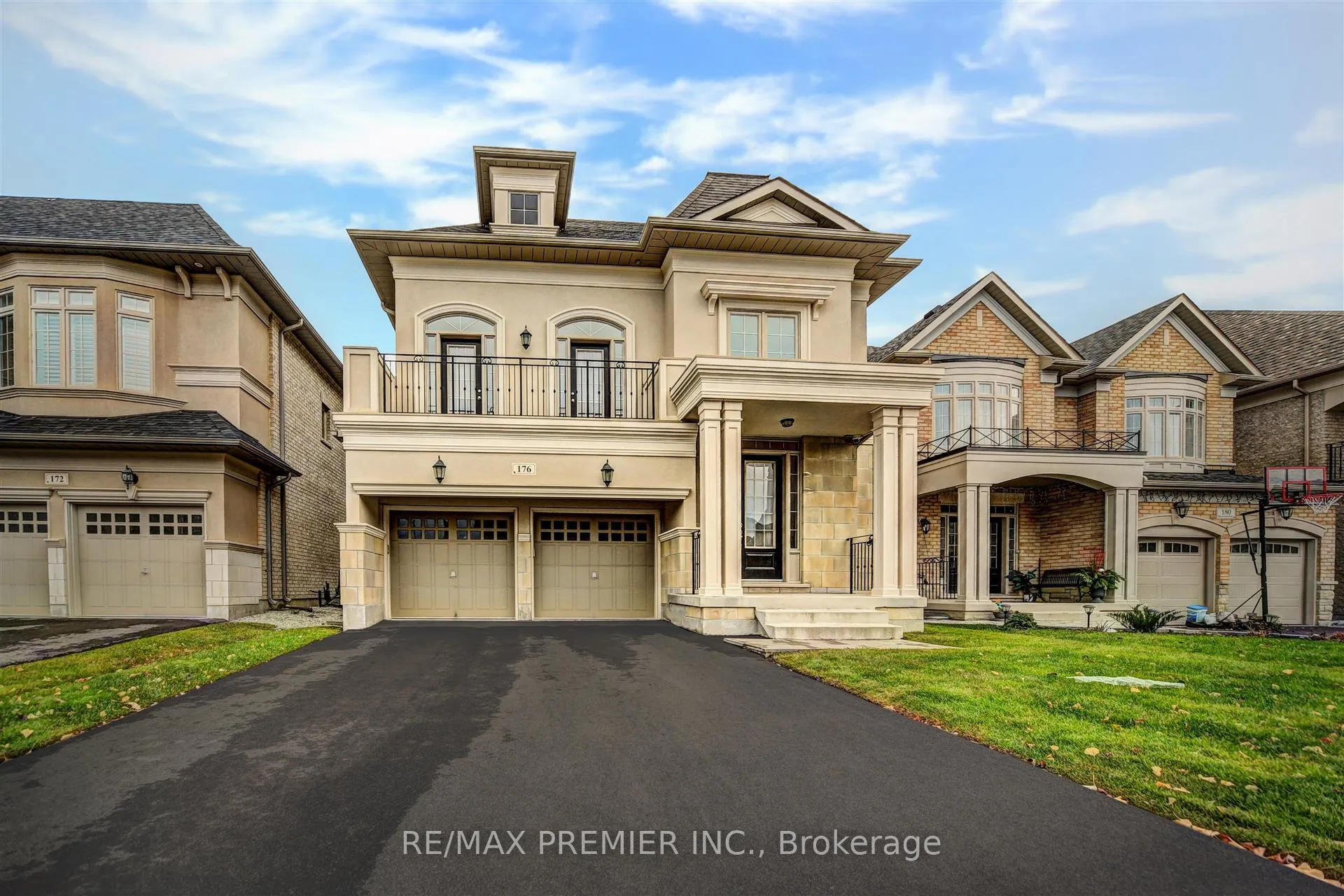 Photo 1 of 176 Headwind Boulevard, Vaughan, Vellore Village — HOMEH