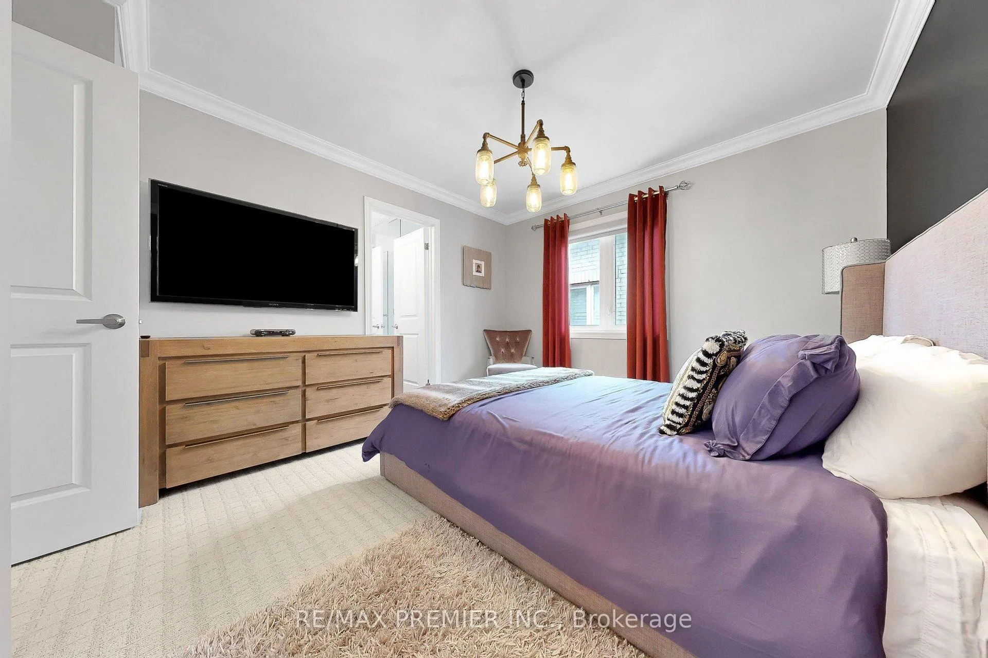 Photo 23 of 176 Headwind Boulevard, Vaughan, Vellore Village — HOMEH
