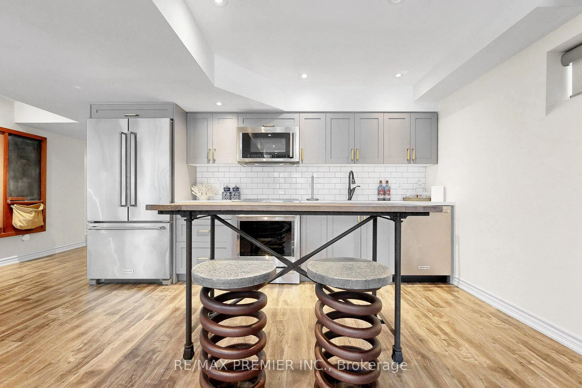 Photo 39 of 176 Headwind Boulevard, Vaughan, Vellore Village — HOMEH