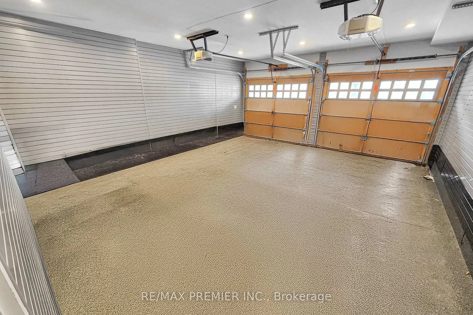 Photo 42 of 176 Headwind Boulevard, Vaughan, Vellore Village — HOMEH