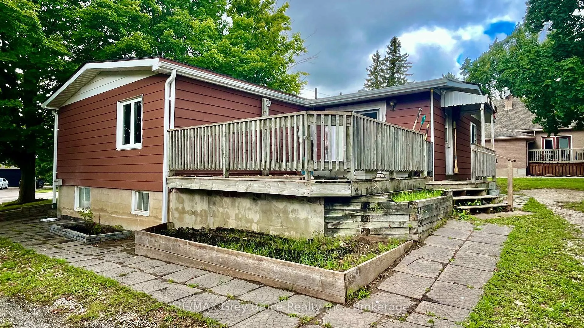 Photo 1 of 1069 7th Avenue, Hanover — HOMEH