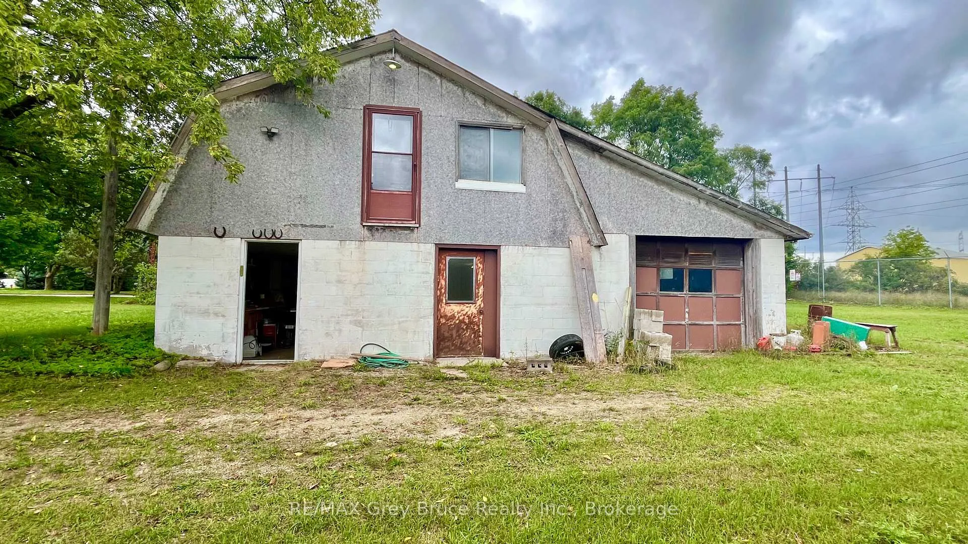 Photo 4 of 1069 7th Avenue, Hanover — HOMEH