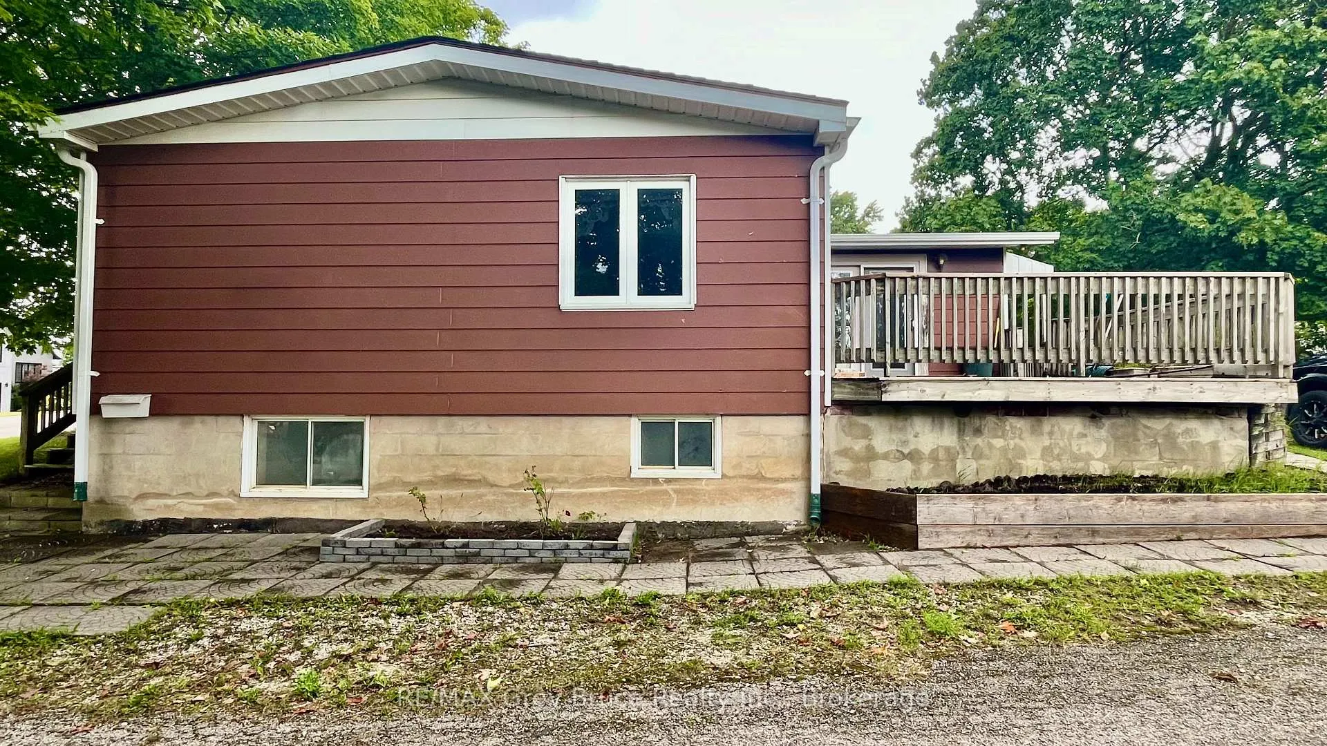 Photo 30 of 1069 7th Avenue, Hanover — HOMEH