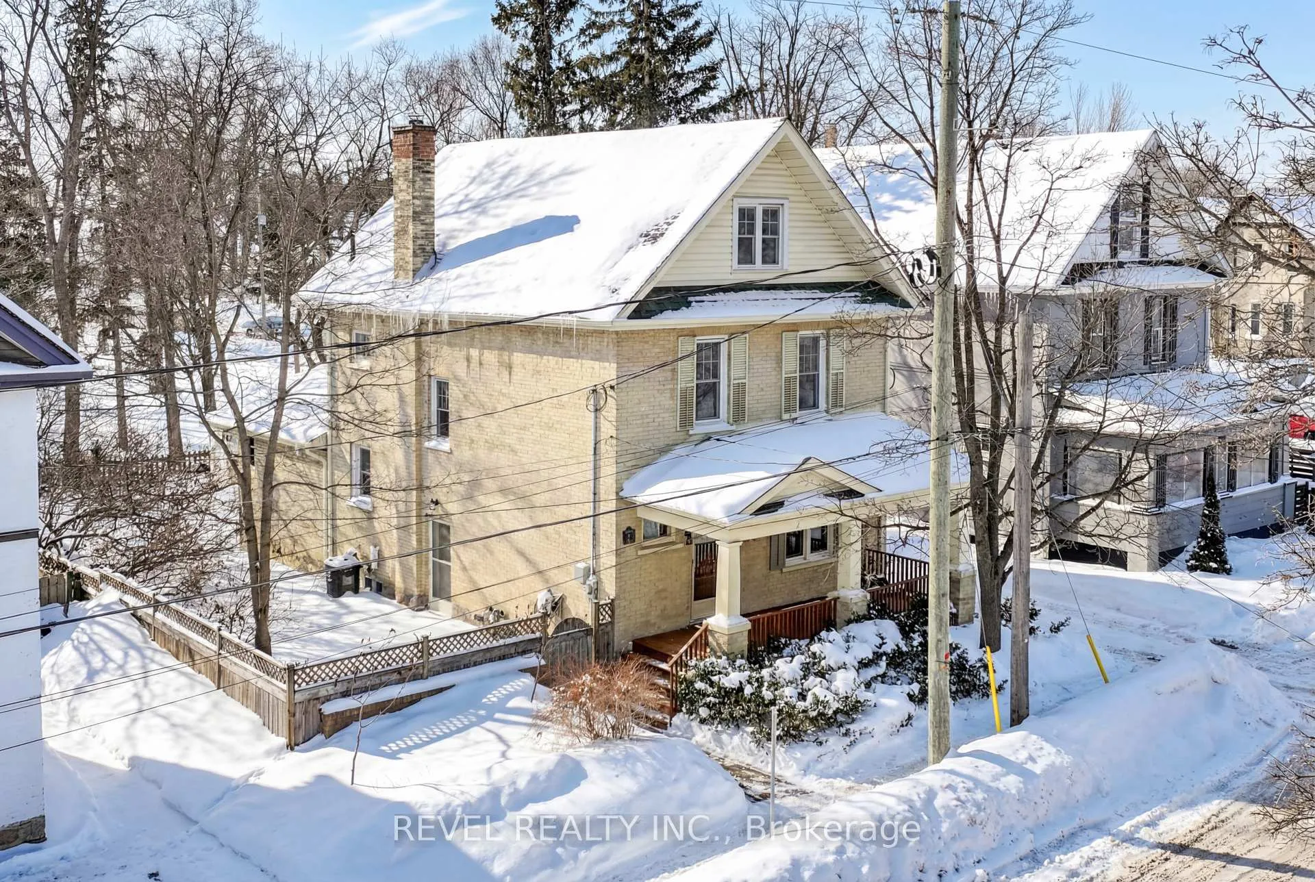 Front of 31 Fair Avenue