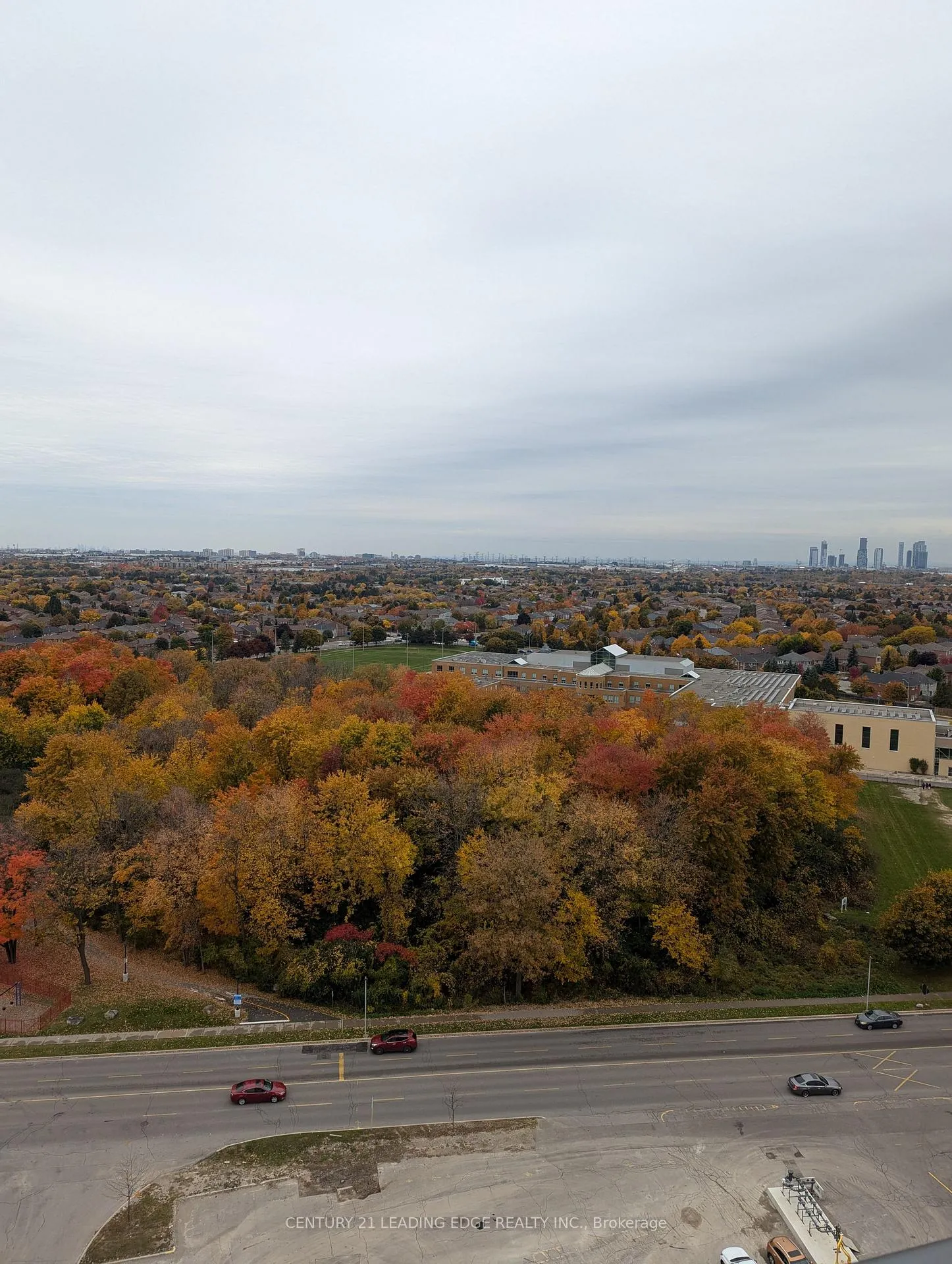 Photo 21 of Unit 1504, 30 Upper Mall Way, Vaughan, Brownridge — HOMEH