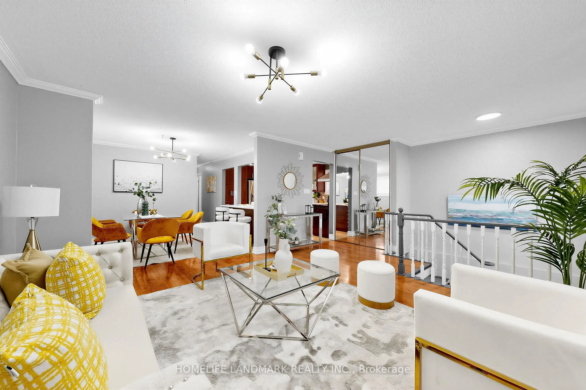 Photo 3 of 220 Jeffery Street, Whitby, Lynde Creek — HOMEH