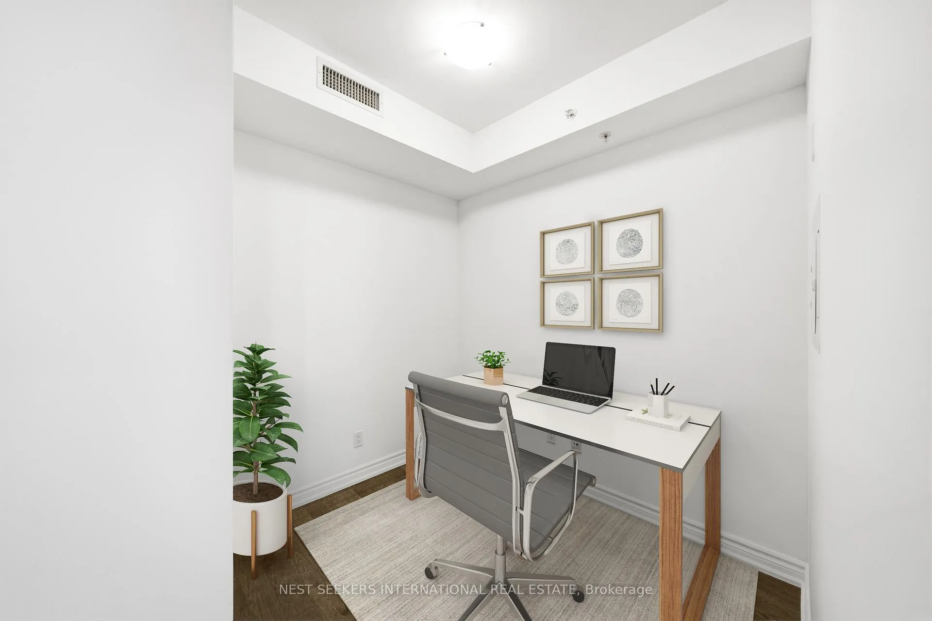 Photo 3 of Unit 407, 23 Glebe Road W, Toronto, Yonge-Eglinton — HOMEH