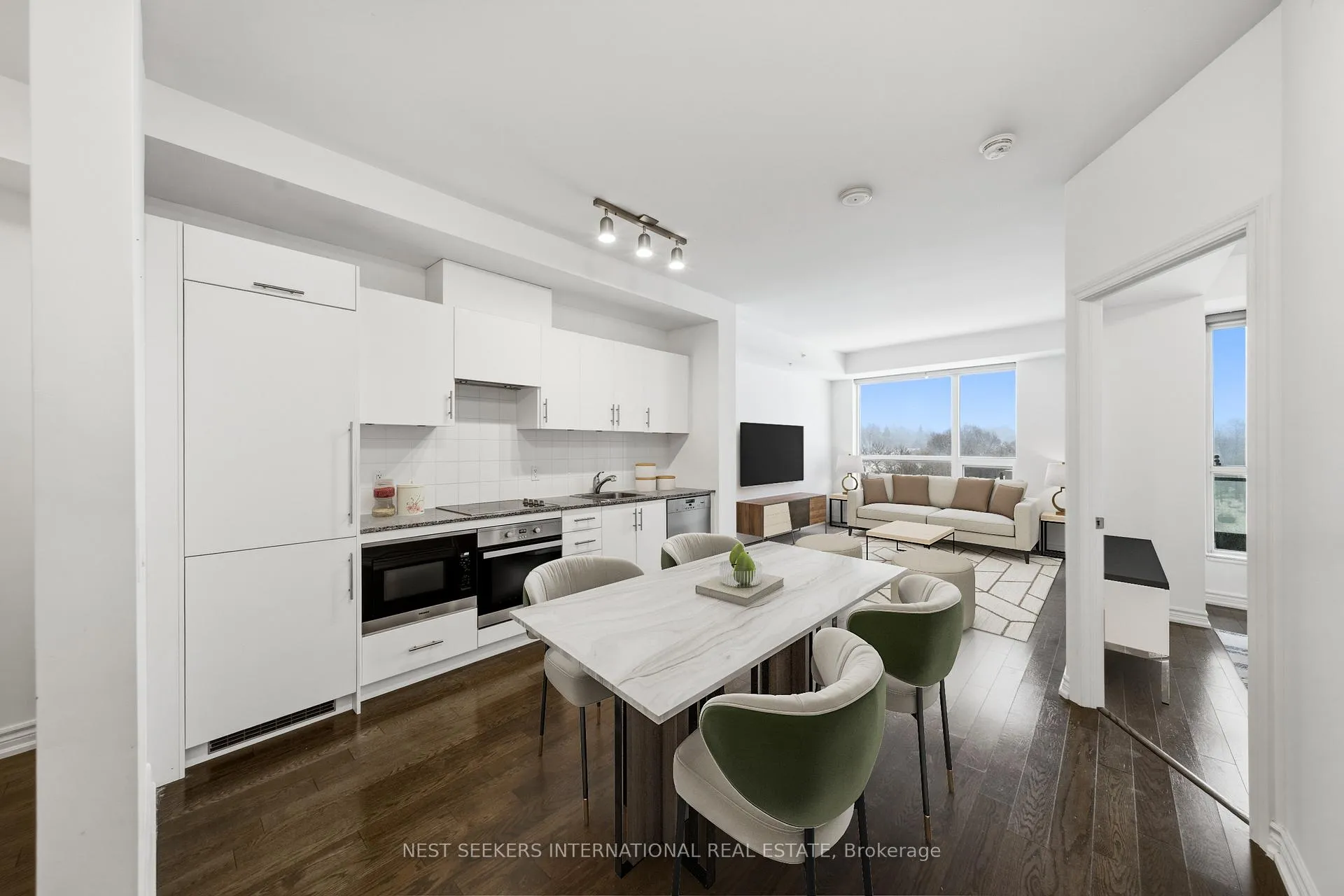 Photo 5 of Unit 407, 23 Glebe Road W, Toronto, Yonge-Eglinton — HOMEH