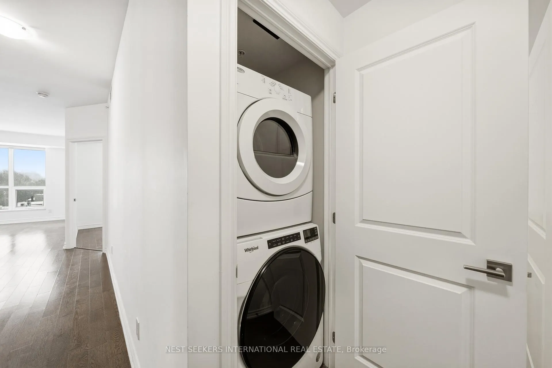 Photo 15 of Unit 407, 23 Glebe Road W, Toronto, Yonge-Eglinton — HOMEH