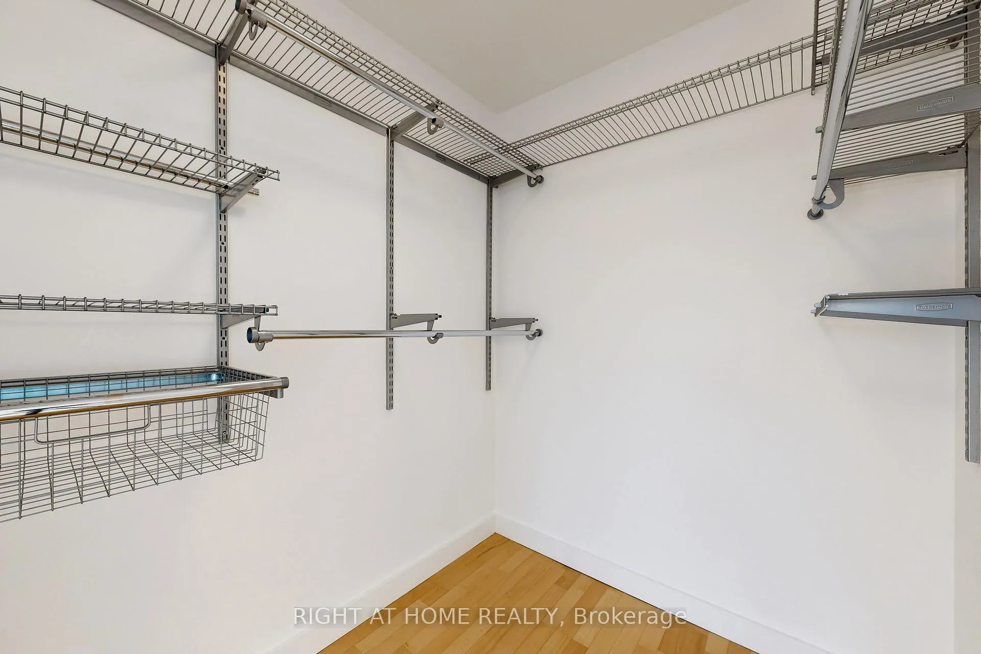 Photo 18 of Unit 404, 601 Kingston Road, Toronto, The Beaches — HOMEH