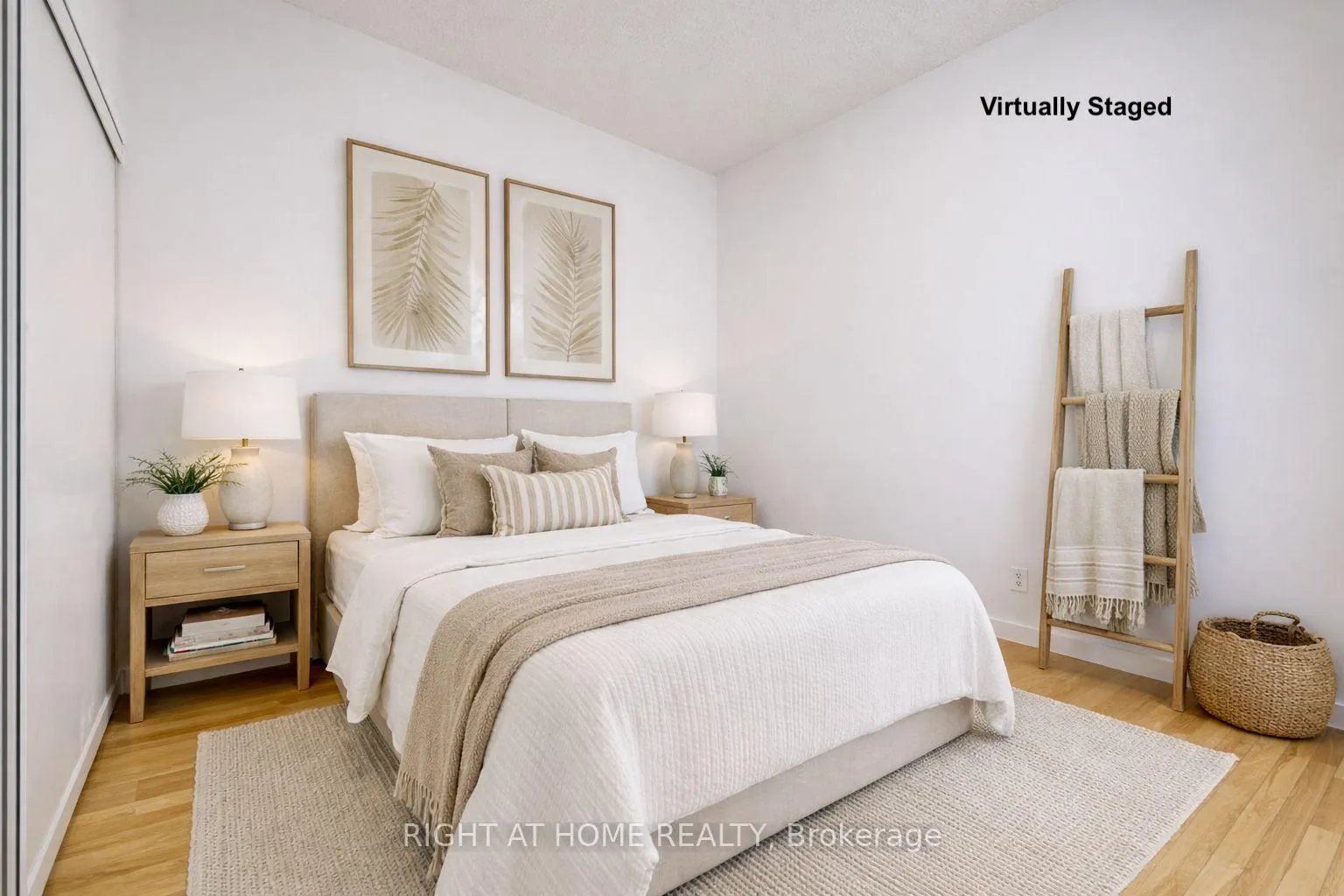 Photo 19 of Unit 404, 601 Kingston Road, Toronto, The Beaches — HOMEH