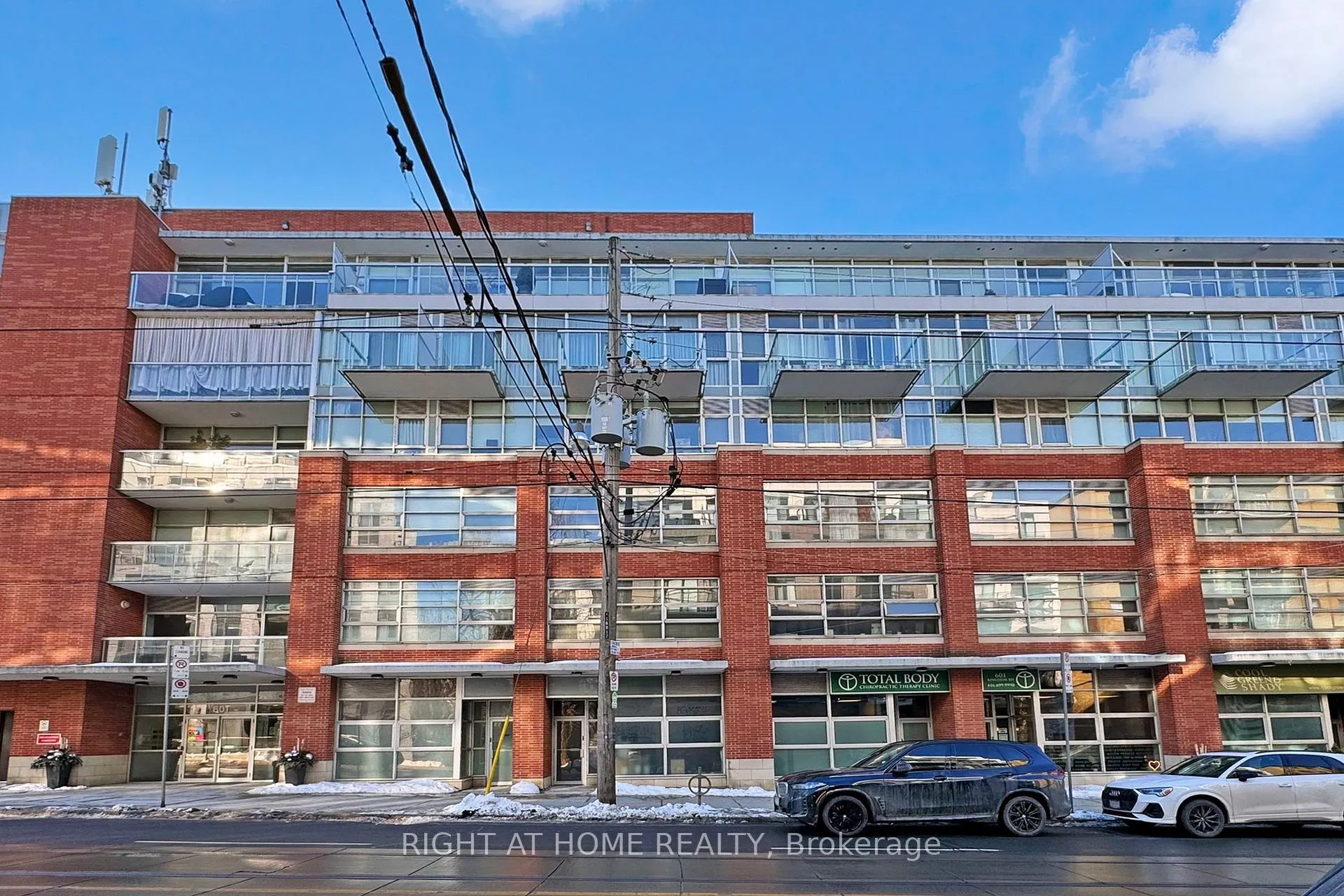 Photo 36 of Unit 404, 601 Kingston Road, Toronto, The Beaches — HOMEH