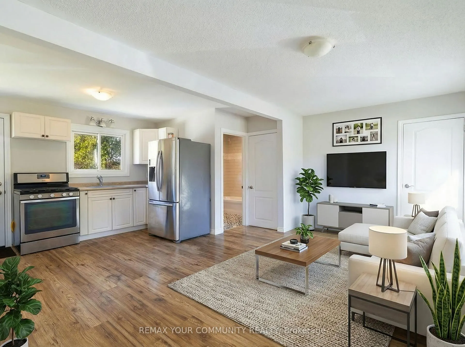 Photo 5 of 210 Cox Mill Road, Barrie, Painswick North — HOMEH