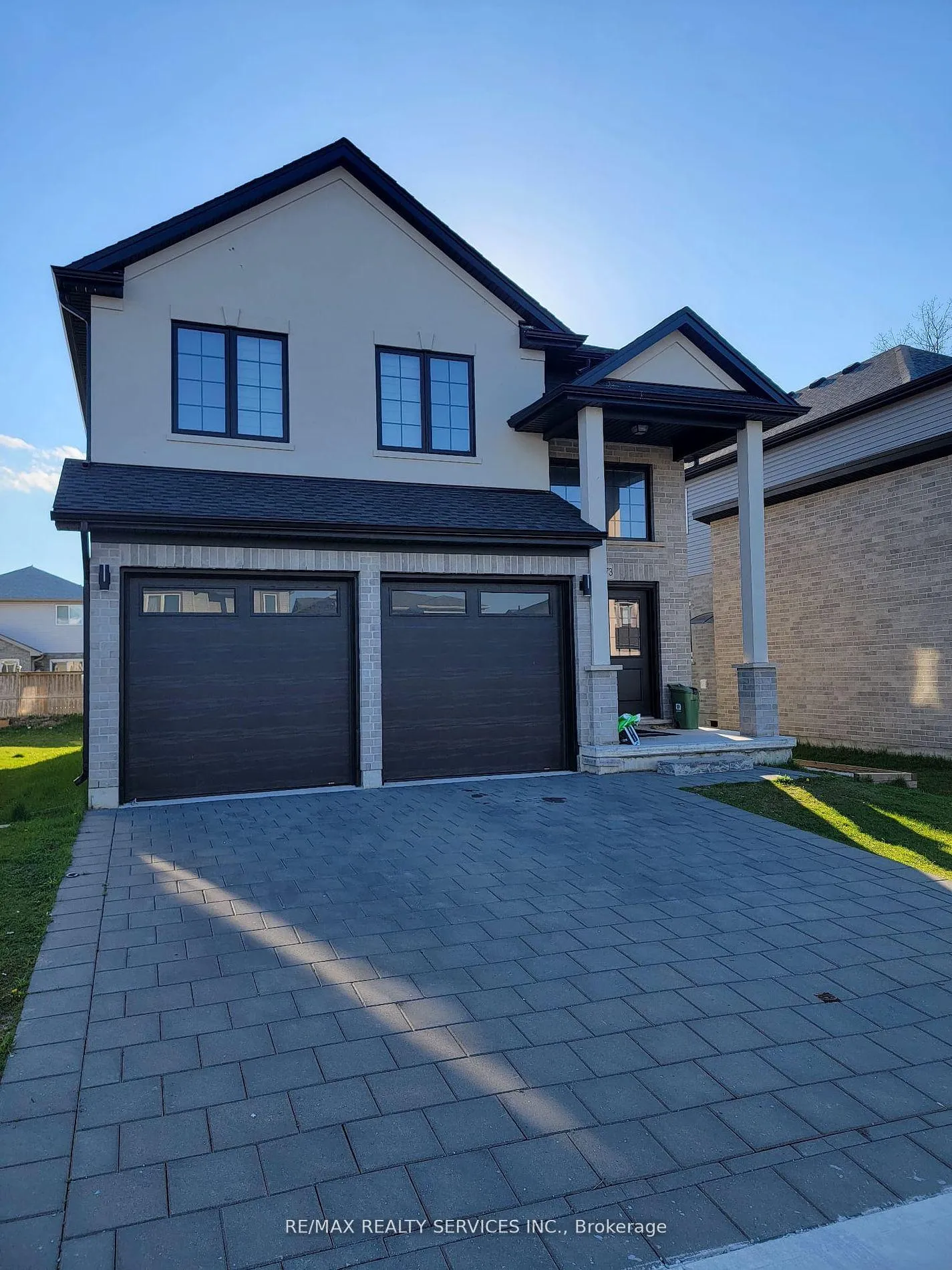 Front of 1573 Dylan Street