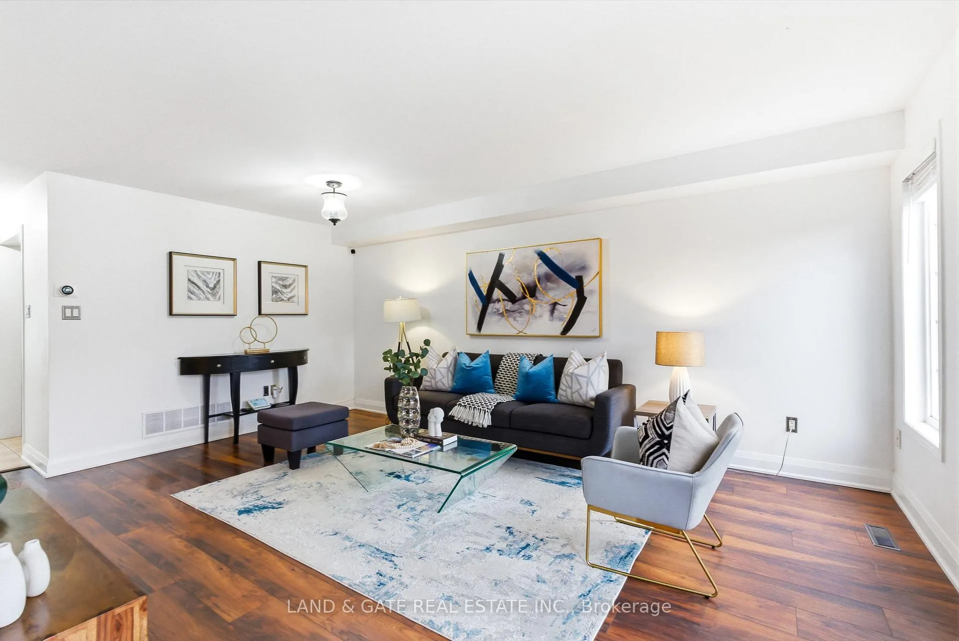 Photo 13 of 1809 Appleby Line, Burlington, Uptown — HOMEH