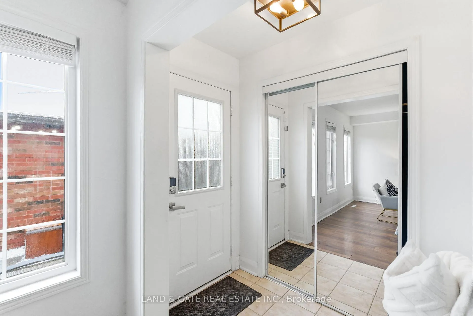 Photo 15 of 1809 Appleby Line, Burlington, Uptown — HOMEH