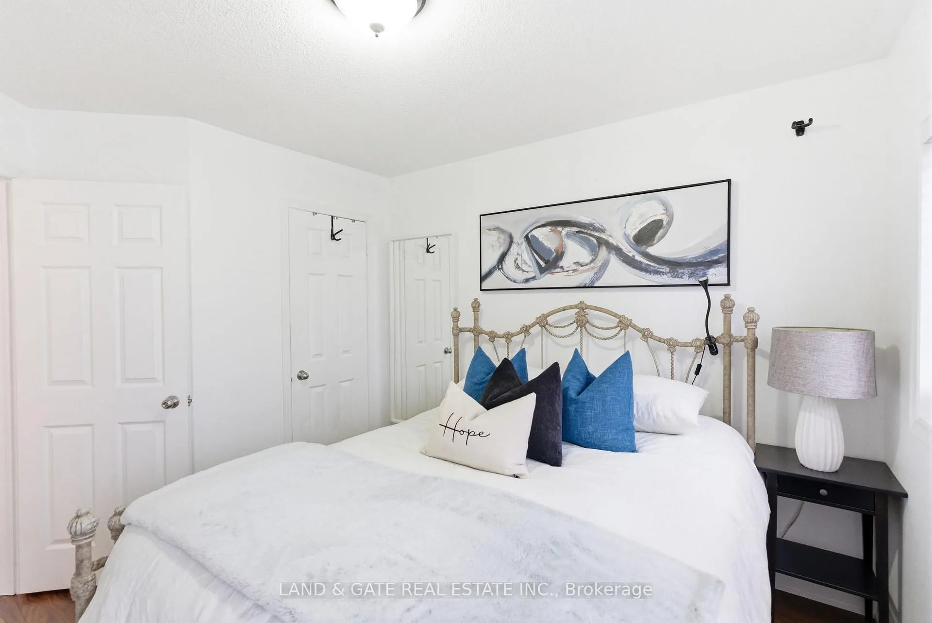 Photo 38 of 1809 Appleby Line, Burlington, Uptown — HOMEH