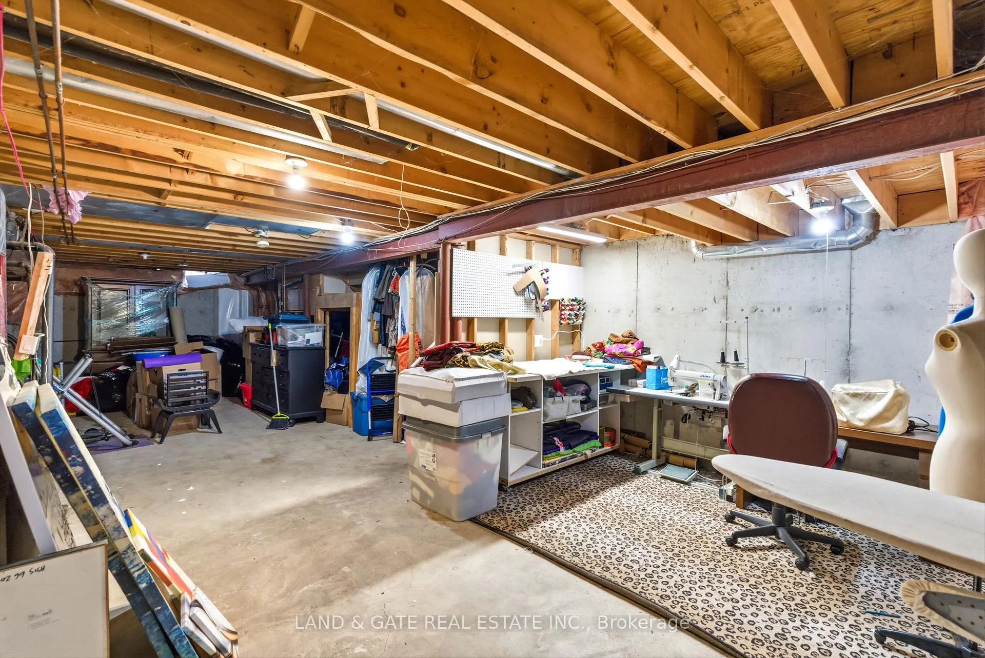 Photo 42 of 1809 Appleby Line, Burlington, Uptown — HOMEH