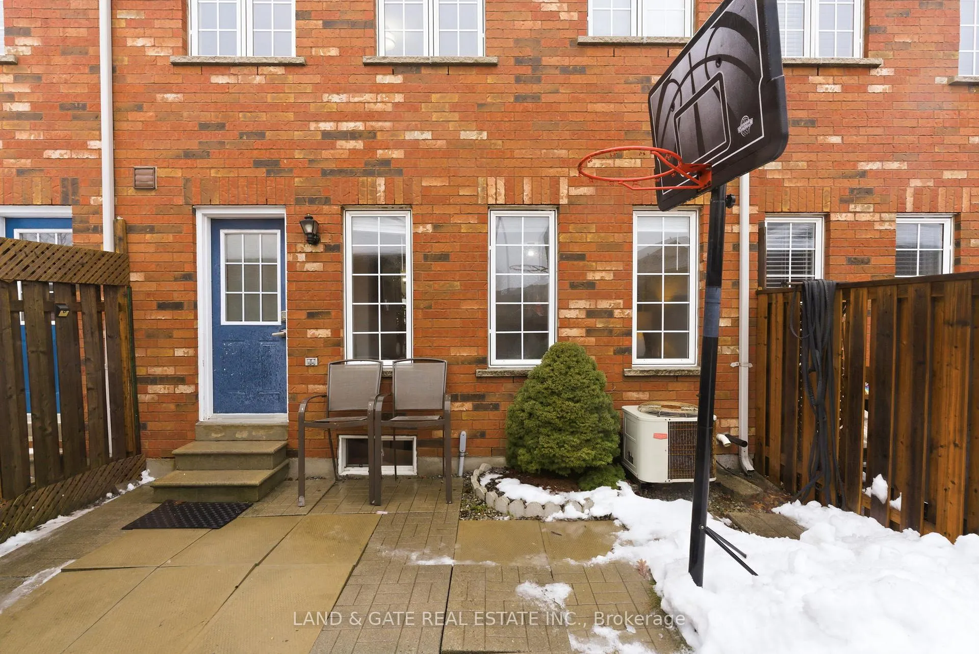 Photo 43 of 1809 Appleby Line, Burlington, Uptown — HOMEH