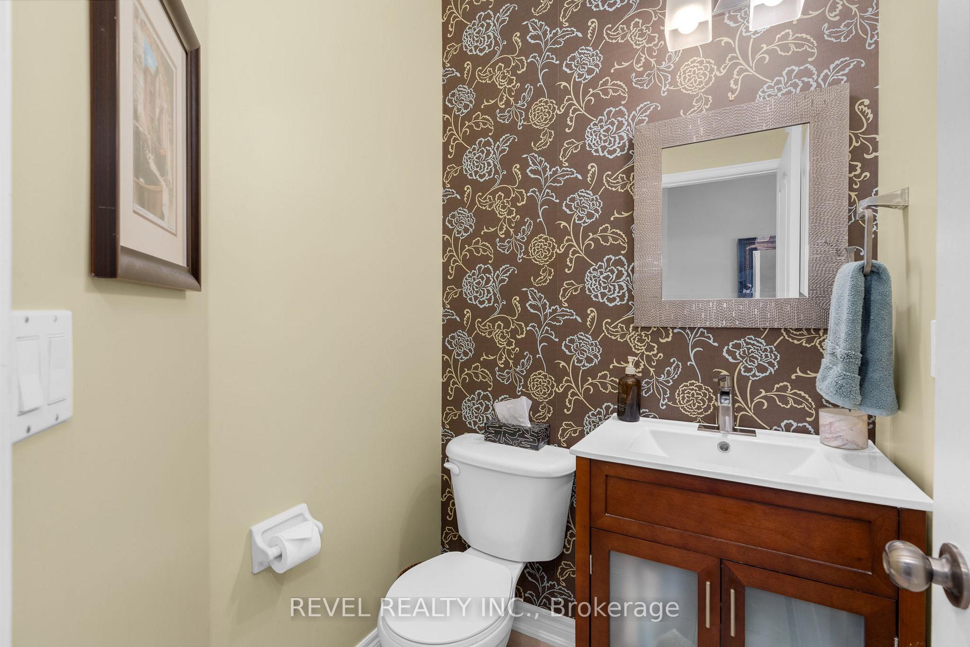 Photo 6 of 1058 Muriel Street, Innisfil, Alcona — HOMEH